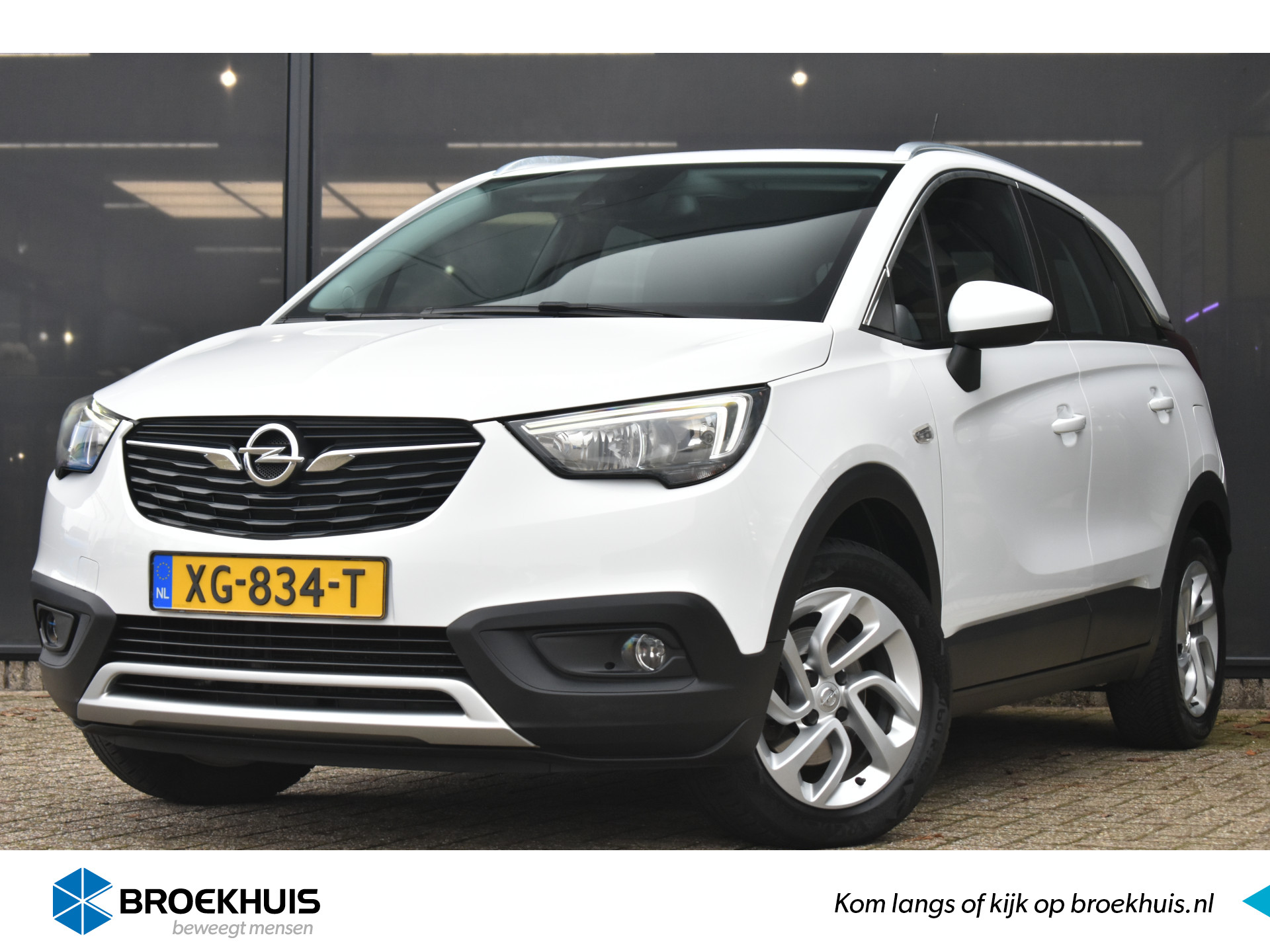 Opel Crossland X 1.2 Turbo Innovation 110pk Automaat | 1e Eigenaar | Navigatie | Trekhaak | Keyless-Entry | Allseason | Dealeronderhouden | Parke