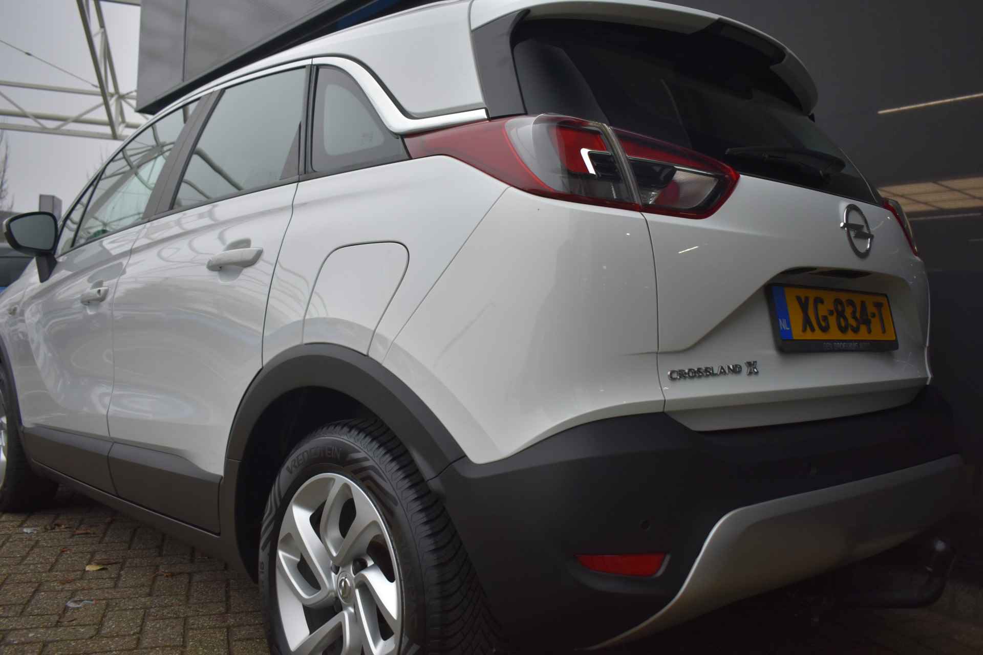 Opel Crossland X 1.2 Turbo Innovation 110pk Automaat | 1e Eigenaar | Navigatie | Trekhaak | Keyless-Entry | Allseason | Dealeronderhouden | Parke - 30/46