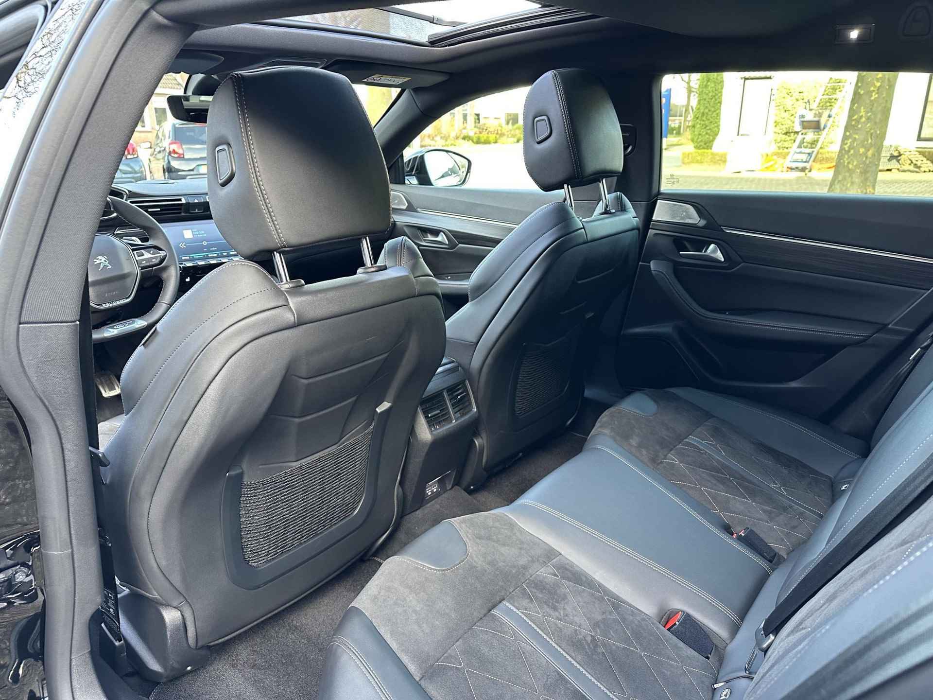 Peugeot 508 SW 1.6 HYbrid GT Pack Business 225 PK | Meest Complete Uitvoering | Panoramisch Schuif-Kanteldak | Navigatie | Full LED Verlichting | FOCAL Premium HiFi | Elektrisch Verstelbare Massage Stoelen | Night Vision | Active Suspension | 360 Graden Camera | 18 Inch Lichtmetalen Velgen | Dodehoek Detectie | Climate Control | Adaptive Cruise Control | - 44/81