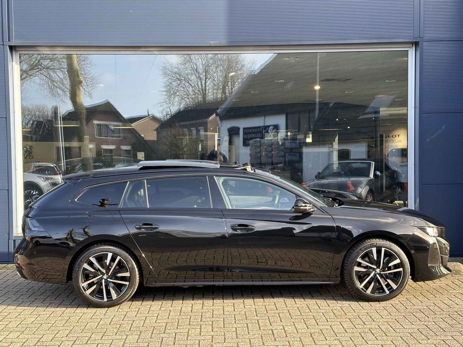 Peugeot 508 SW 1.6 HYbrid GT Pack Business 225 PK | Meest Complete Uitvoering | Panoramisch Schuif-Kanteldak | Navigatie | Full LED Verlichting | FOCAL Premium HiFi | Elektrisch Verstelbare Massage Stoelen | Night Vision | Active Suspension | 360 Graden Camera | 18 Inch Lichtmetalen Velgen | Dodehoek Detectie | Climate Control | Adaptive Cruise Control | - 72/81