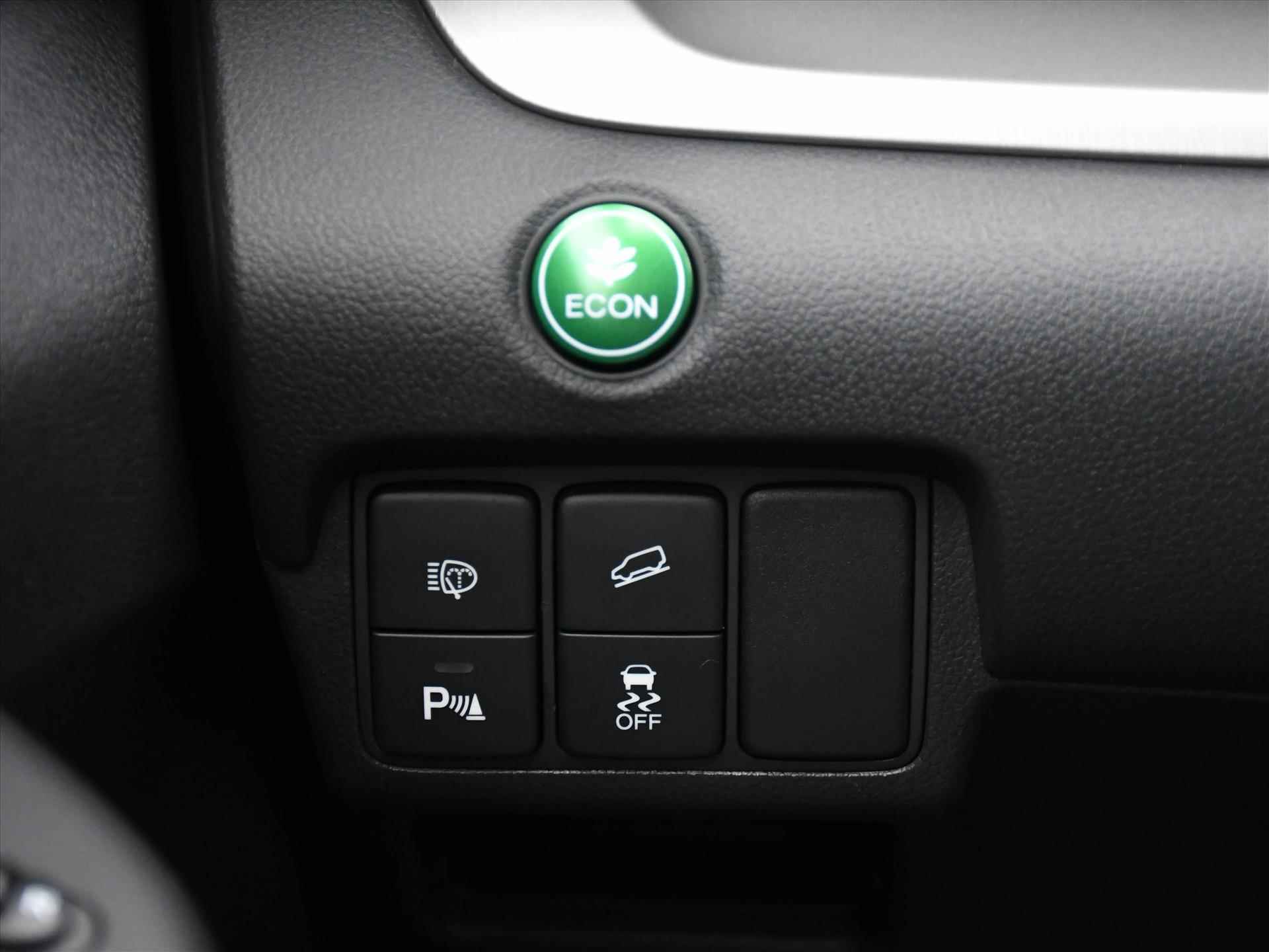 Honda CR-V Executive 2.0 I-VTEC 155pk AWD Automaat NAVI | STOELVERWARMING | CRUISE | CLIMA | 18''LM | PDC + CAMERA - 26/31