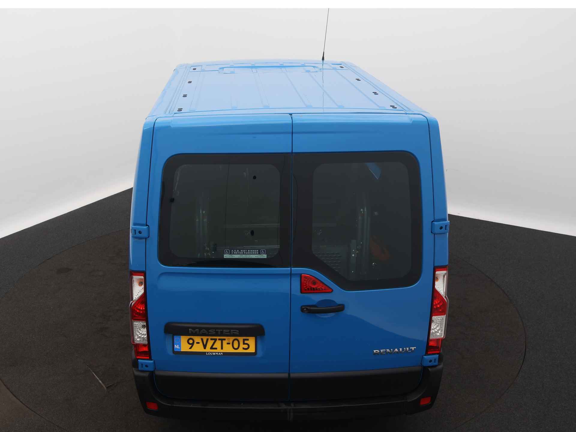 Renault Master T33 2.3 dCi L1H2 Eco Direct leverbaar! Rolstoebus - 14/37