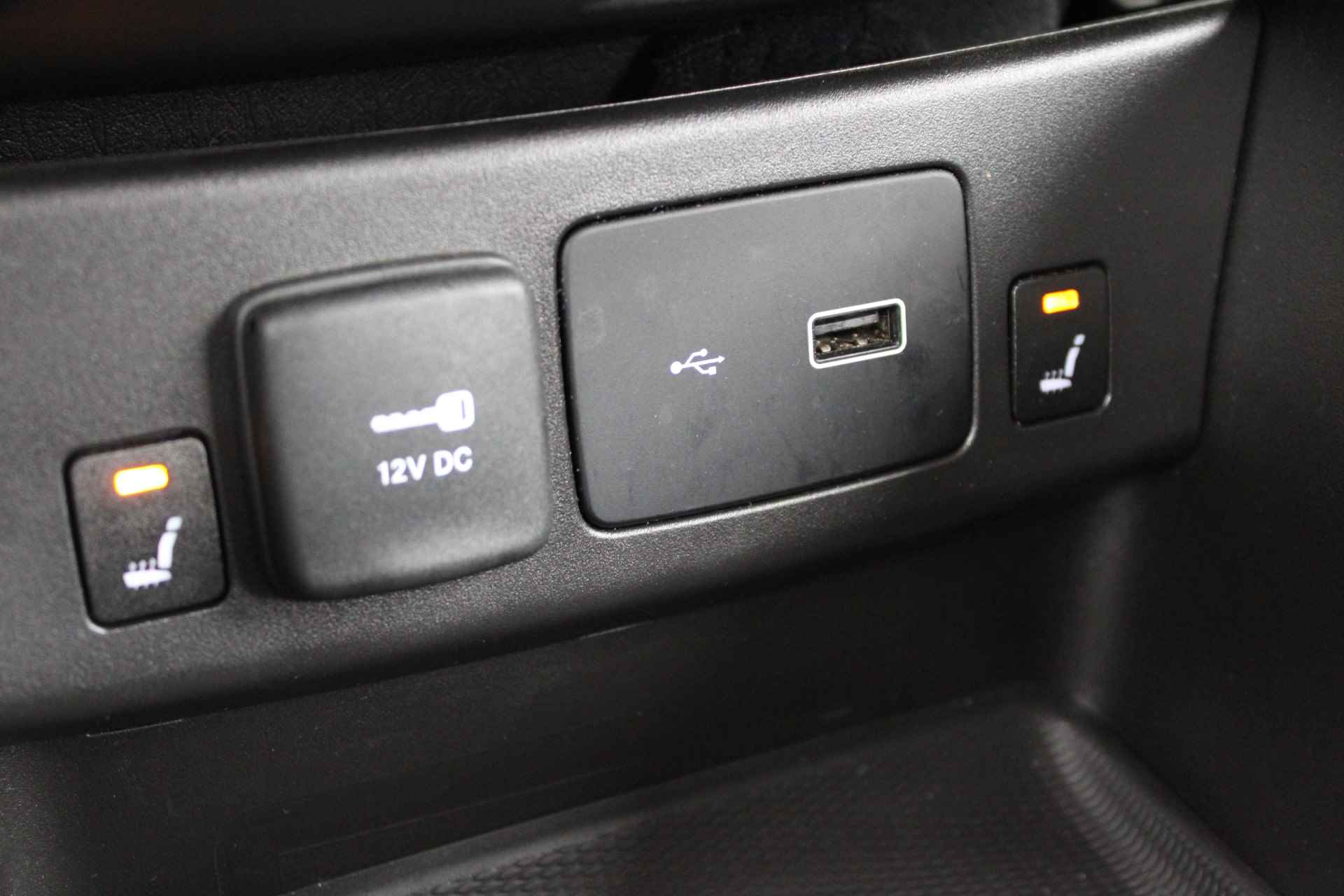 Fiat Tipo Stationwagon 1.0 T 100 Life | Climate Control | Apple Carplay/Android Auto | Stoelverwarming | Parkeersensoren Achter - 18/22