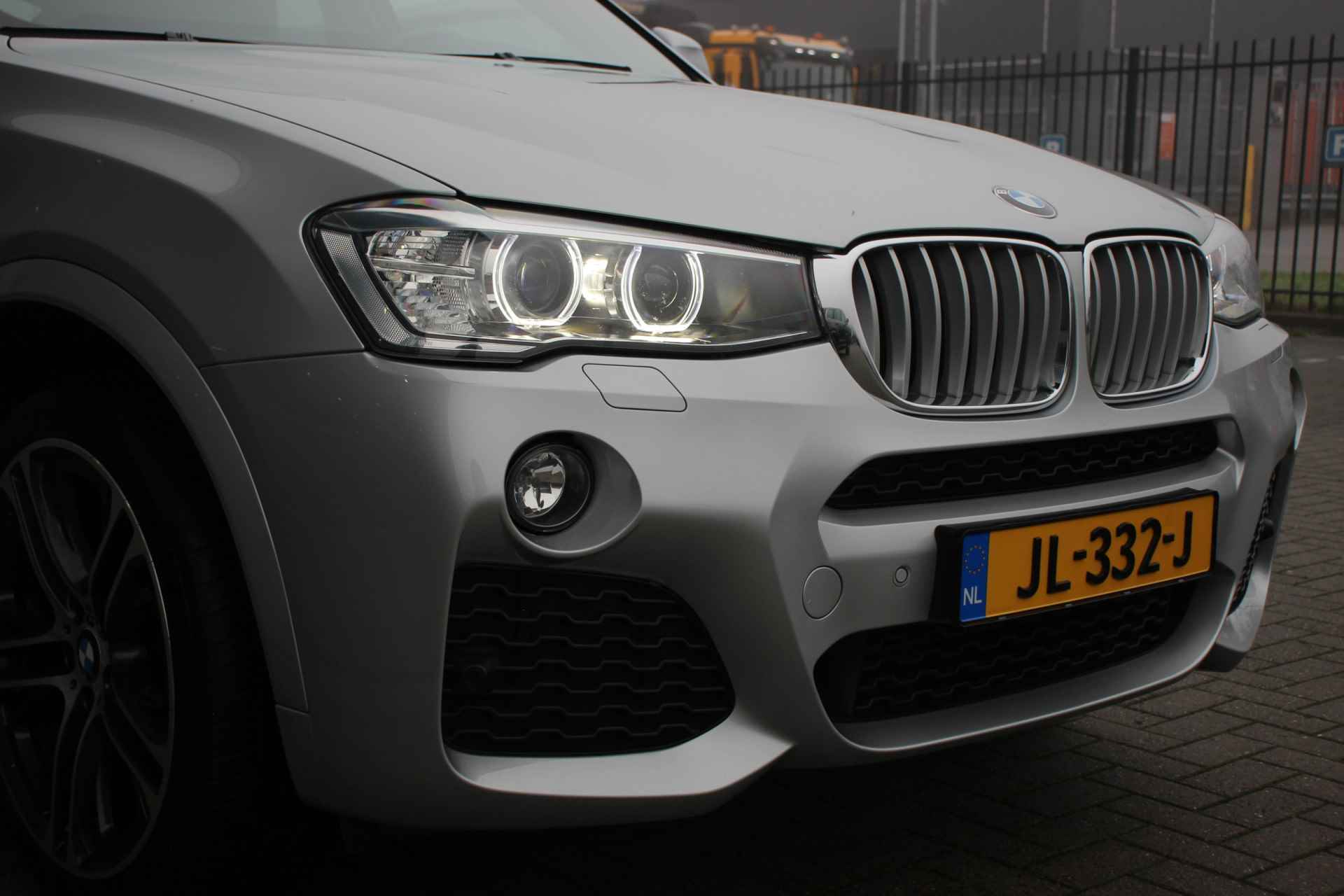 BMW X4 xDrive28i High Executive | M-Sport | H/K | Camera | Elek. Trekhaak - 6/34