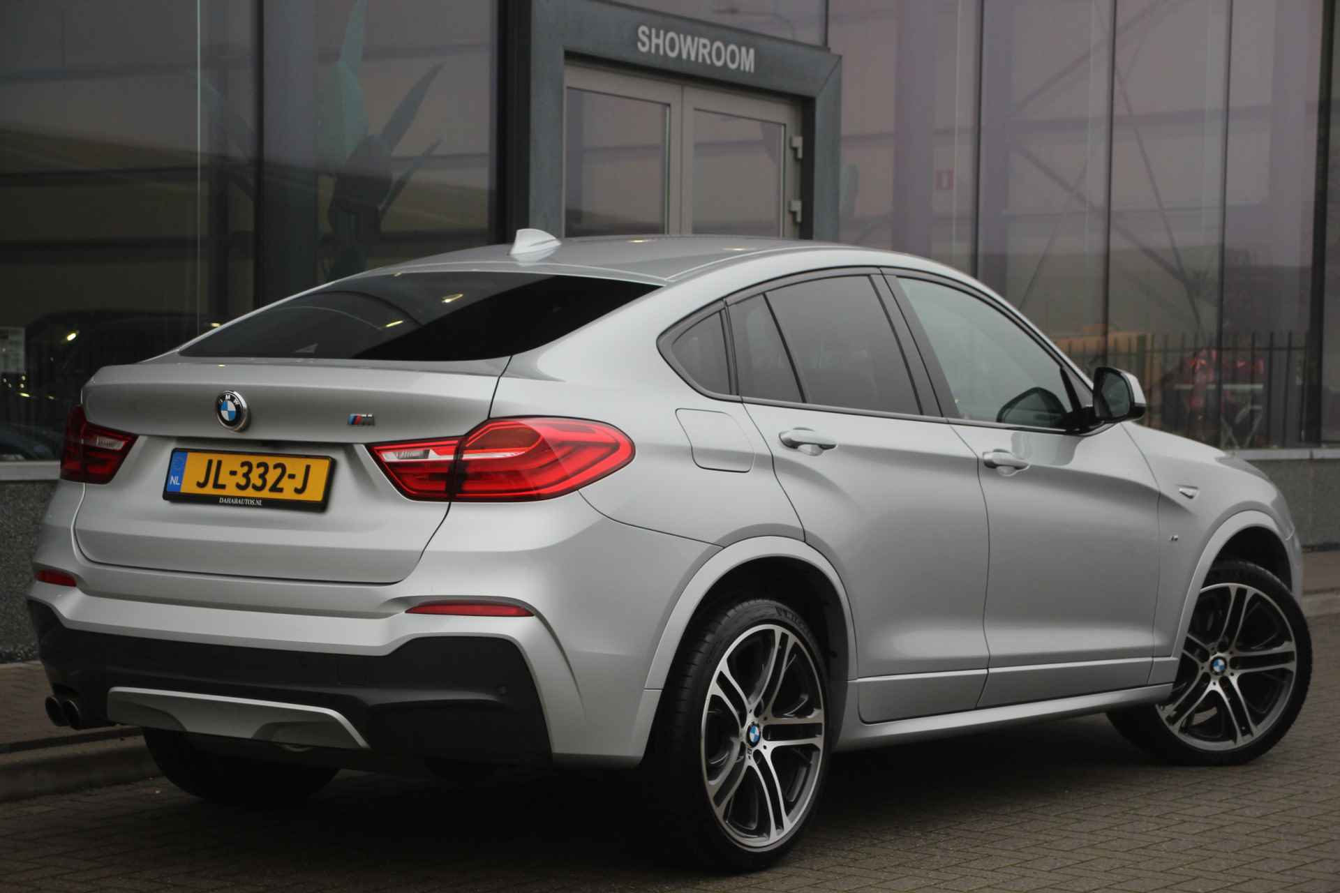 BMW X4 xDrive28i High Executive | M-Sport | H/K | Camera | Elek. Trekhaak - 9/34