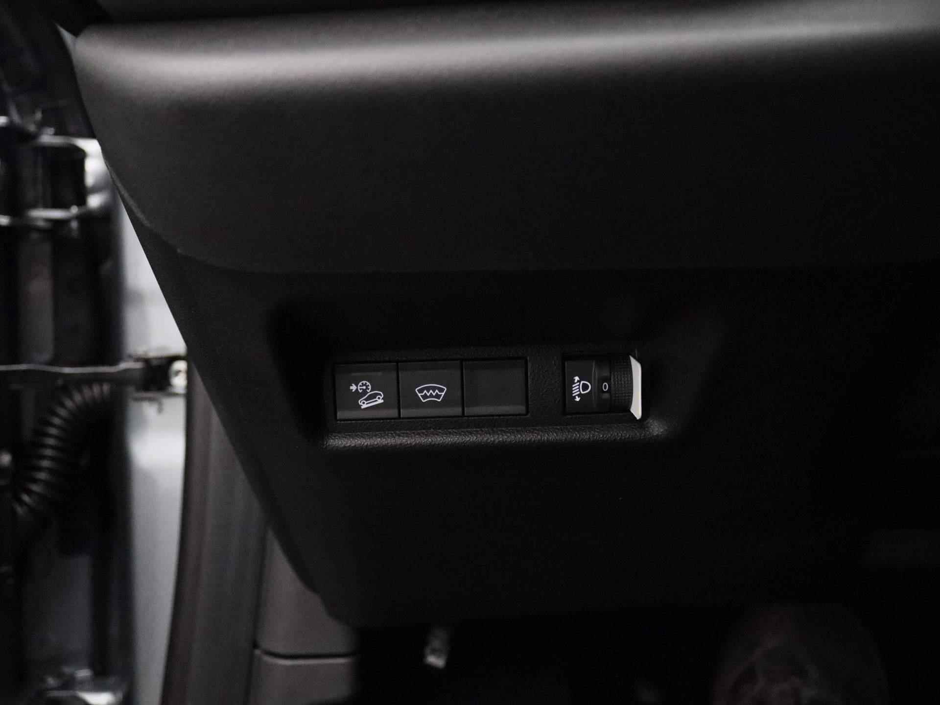 Jeep Avenger Altitude 54kWh | Winter Pack | Lichtmetalen Velgen | Apple Carplay & Android Auto | Direct Leverbaar | - 20/27