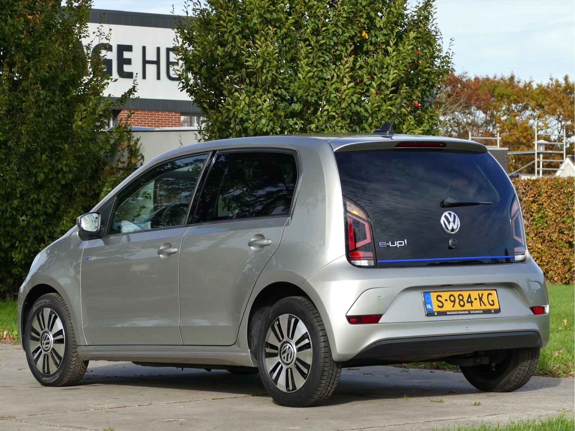 Volkswagen e-Up! | cruise control |stoelverwarming | all-season-banden | €2000,- subsidie mogelijk - 11/44