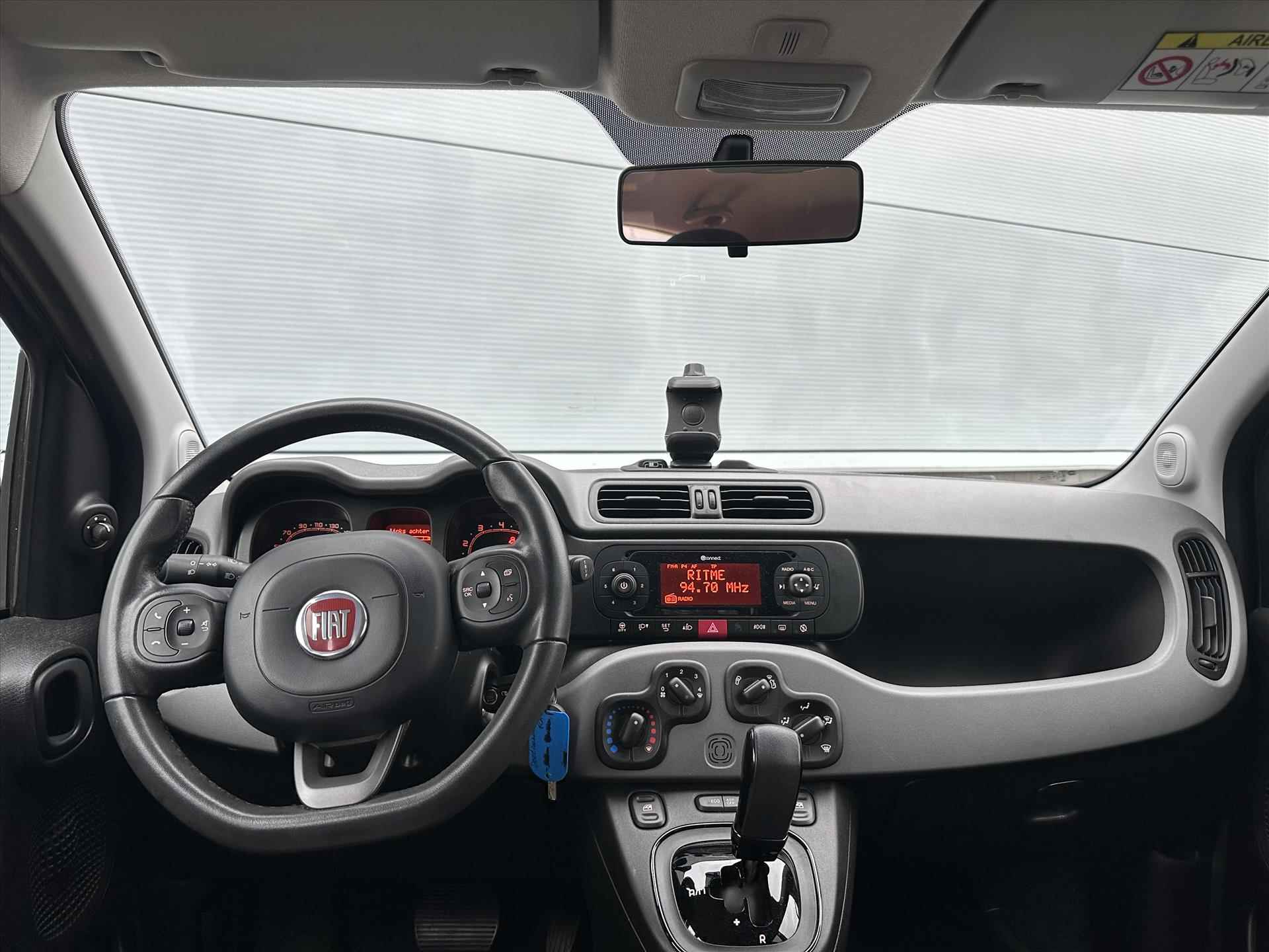 FIAT Panda TwinAir Turbo 80PK Dualogic Lounge | Automaat | Airco | Radio | Trekhaak - 15/38