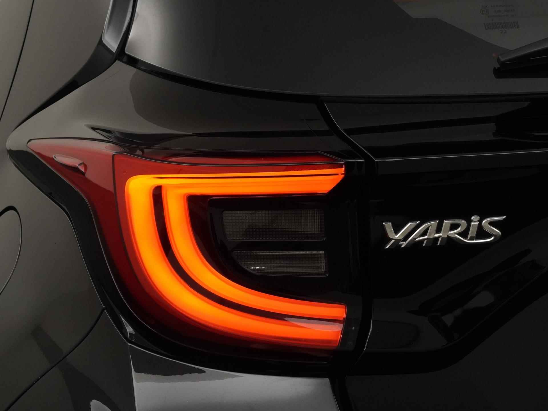 Toyota Yaris 1.5 Hybrid Active | Stuur & Stoelverwarming | Zondag Open! - 20/35