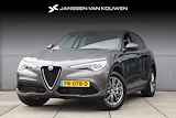 Alfa Romeo Stelvio 2.0 T AWD Super / Navigatie / Camera / 1e eigenaar / Dealeronderhouden