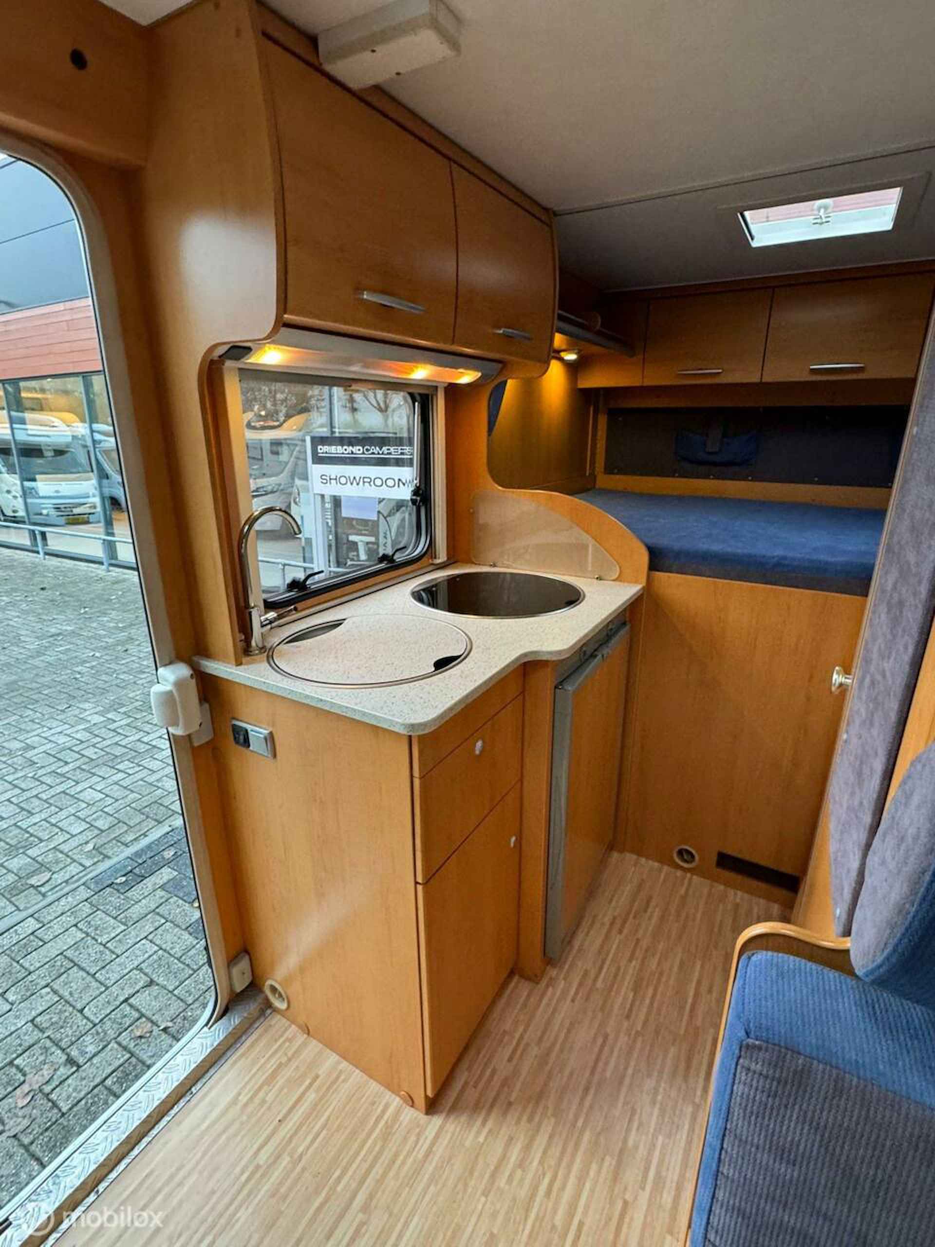 Hymer Van 522 125PK Dwarsbed Airco Luifel Fietsenrek - 10/24