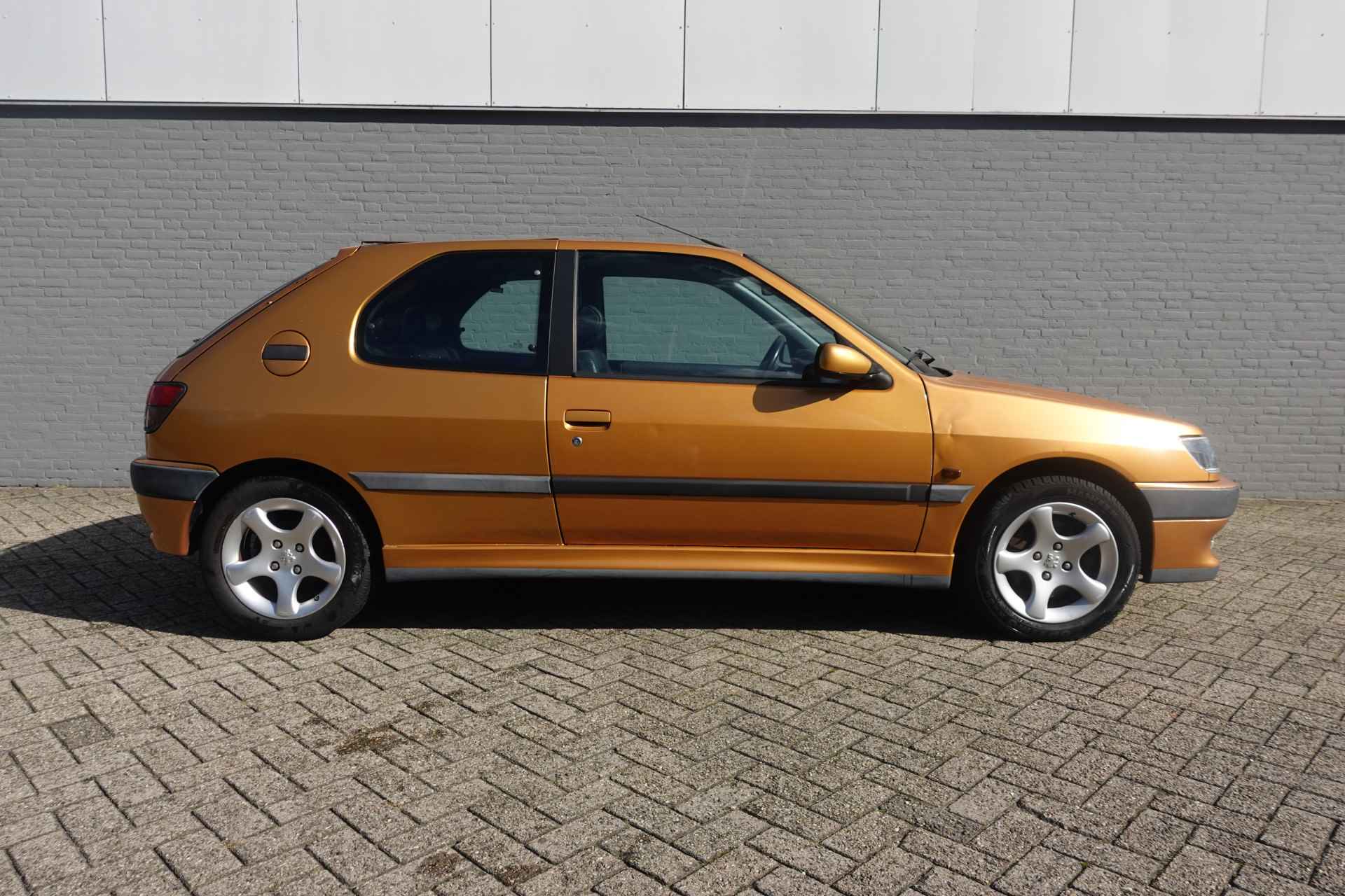 Peugeot 306 2.0 GTI 6- bak Org. NL- AUTO - 3/22