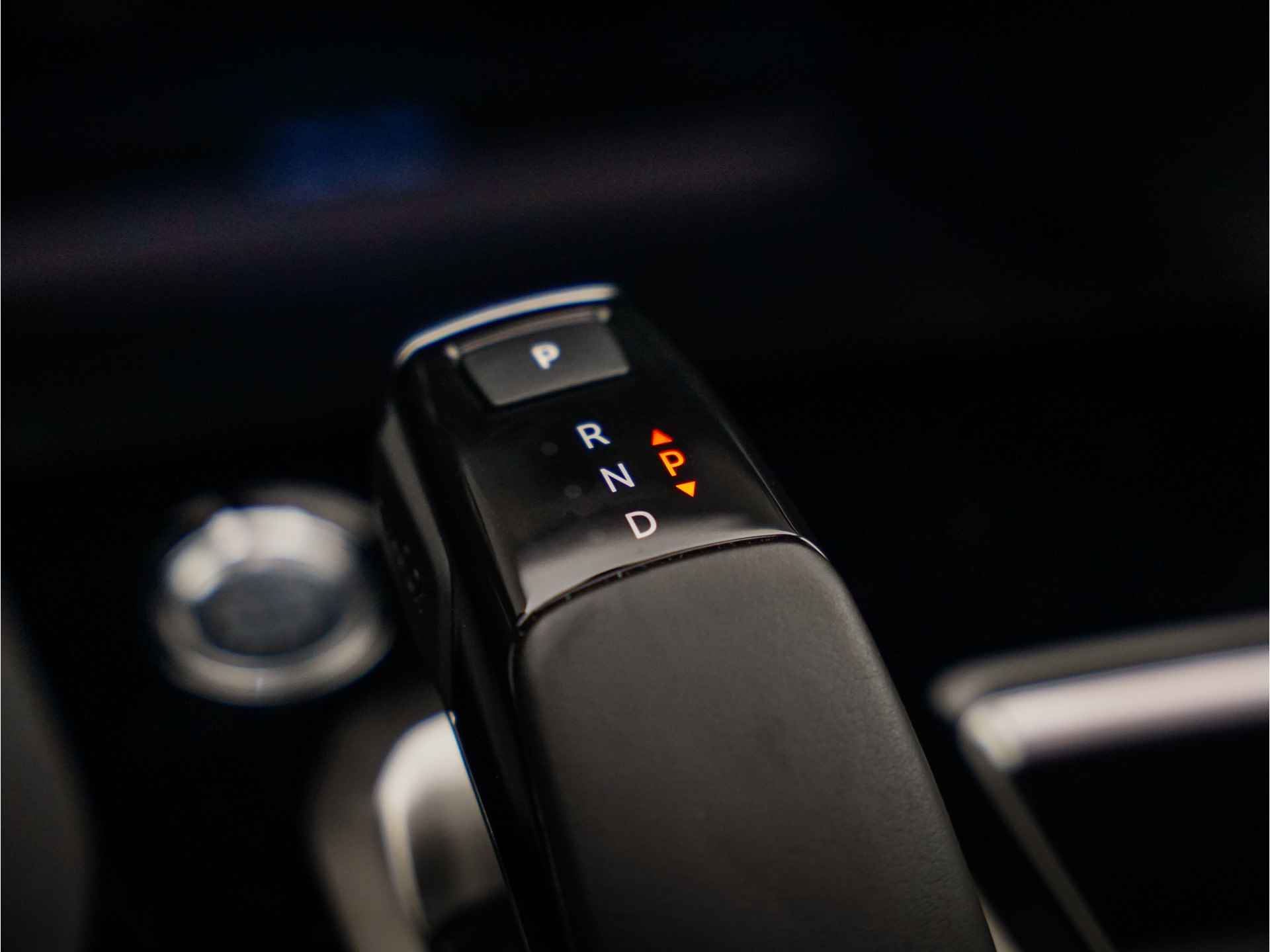 Peugeot 3008 1.6 PureTech Blue Lease Premium |Airco |Lederen bekleding |Apple Carplay/Android Auto |Draadloos opladen |Panoramadak - 24/63
