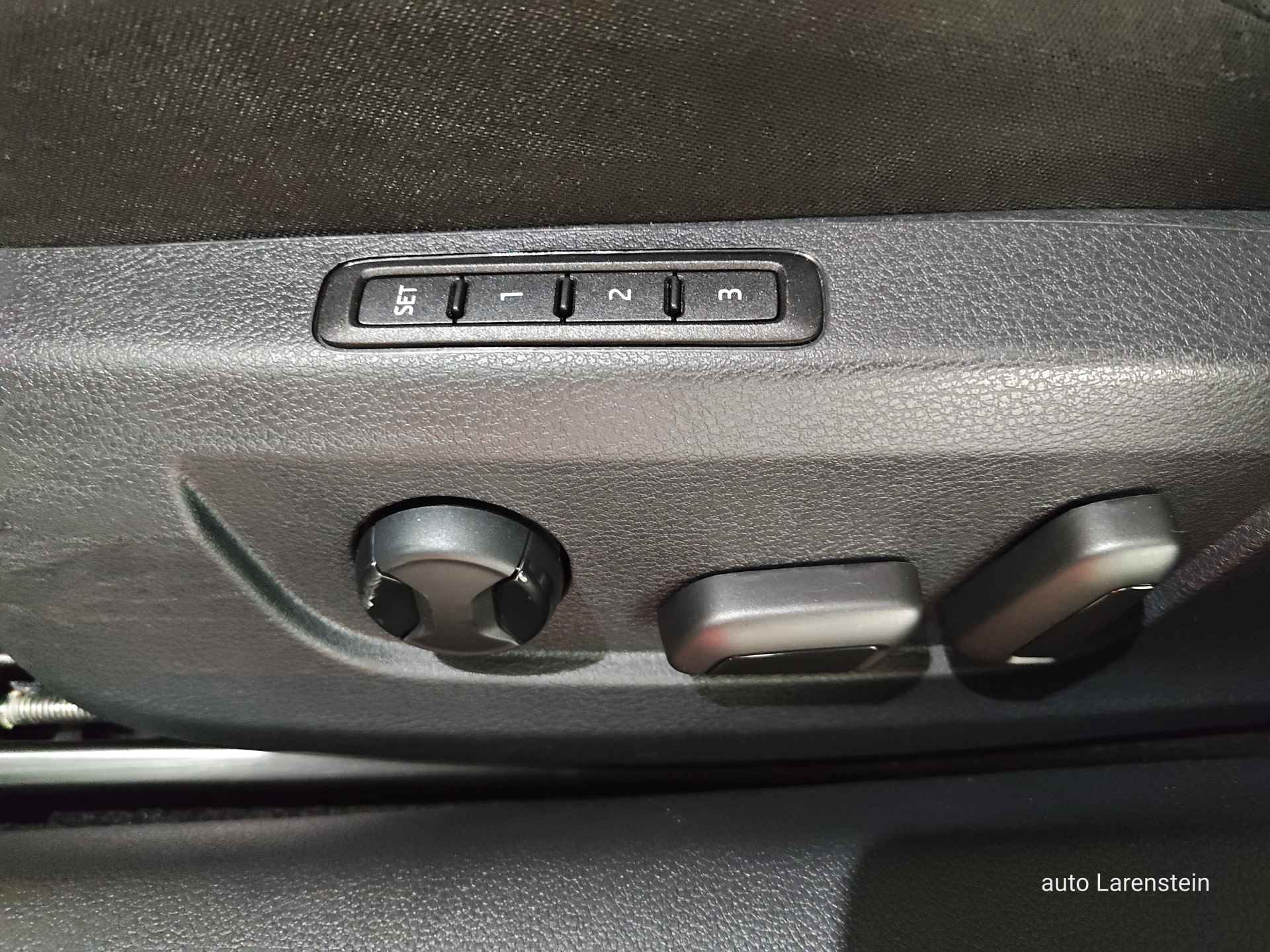 Škoda Superb Combi 1.5 TSI ACT 150pk Ambition Comfort Business 110kw Carplay / Navi / A.Camera / ECC - 13/37
