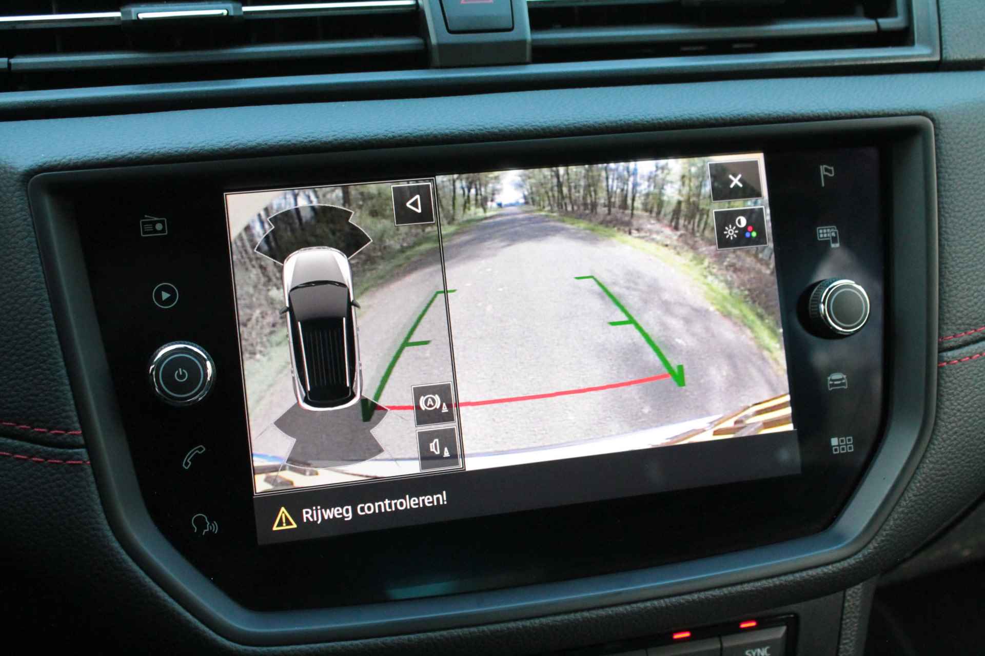 SEAT Arona 1.0 TSI FR Business Intense Camera | AppConnect - 20/32