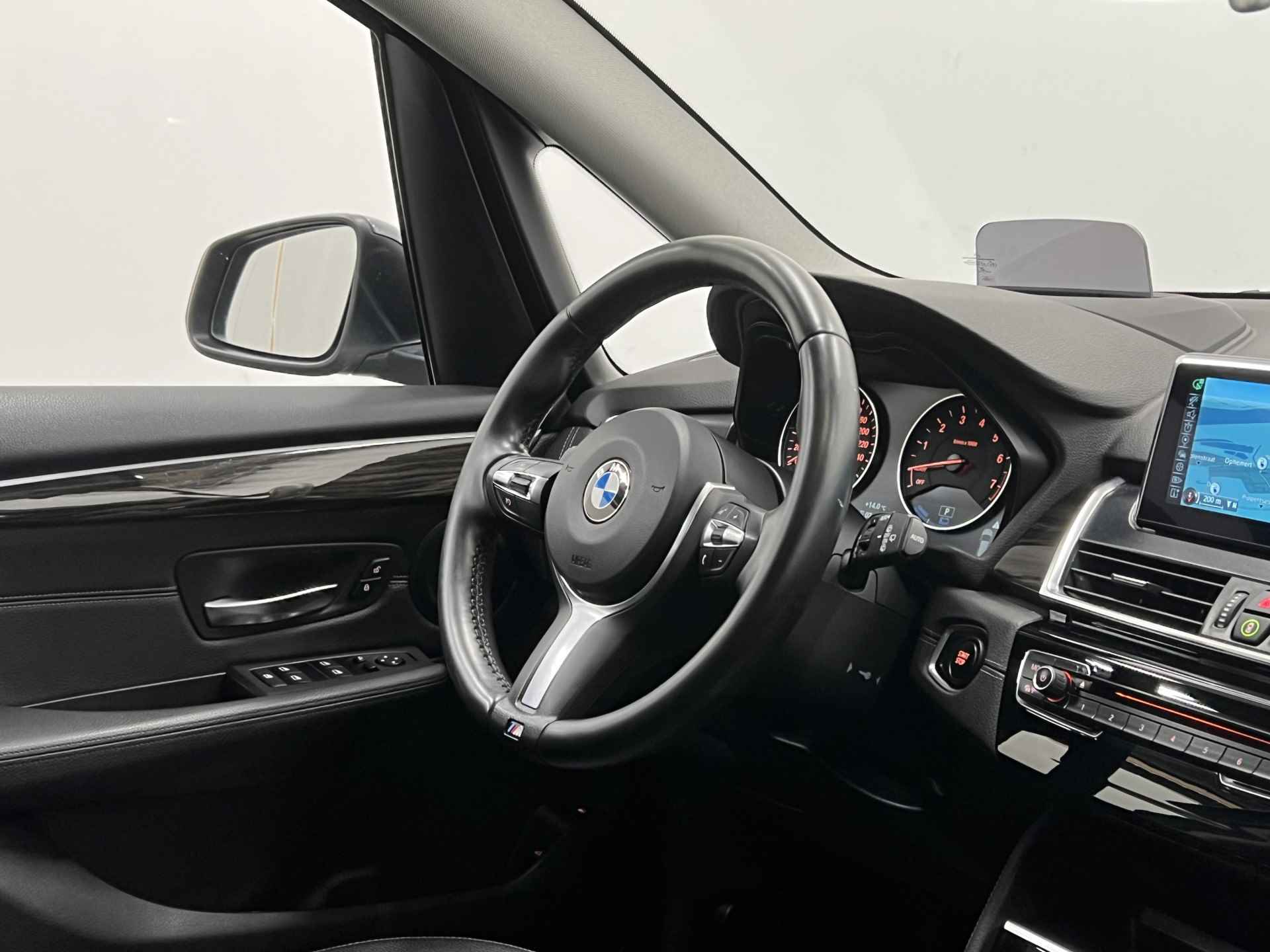 BMW 2 Serie Active Tourer 225xe Sport | NAVIGATIE | KEYLESS | STOELVERWARMING | PARKEERSENSOREN | - 35/43