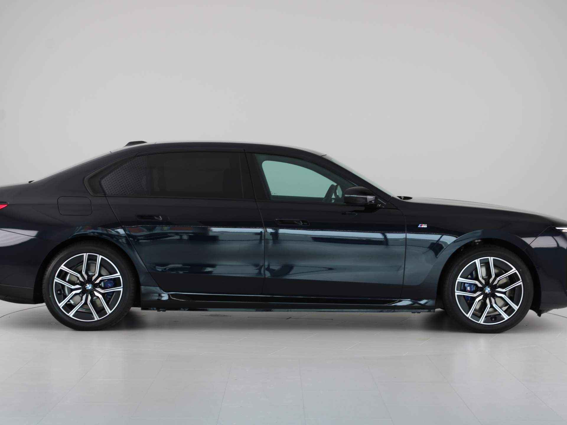 BMW i7 eDrive50 M-Sport Pro 106 kWh - 9/28