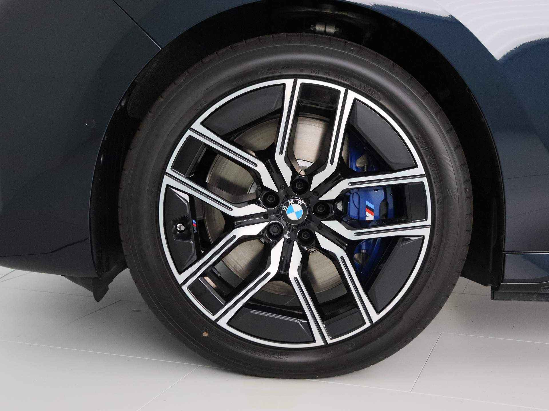 BMW i7 eDrive50 M-Sport Pro 106 kWh - 19/28