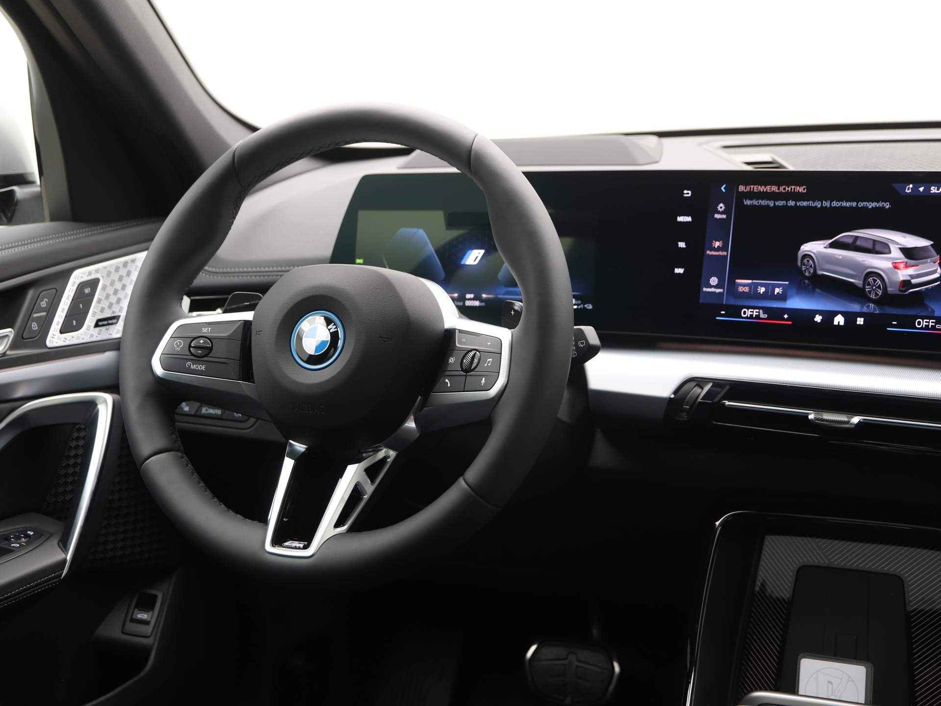 BMW X1 30e xDrive Innovation M-Sport - 3/28