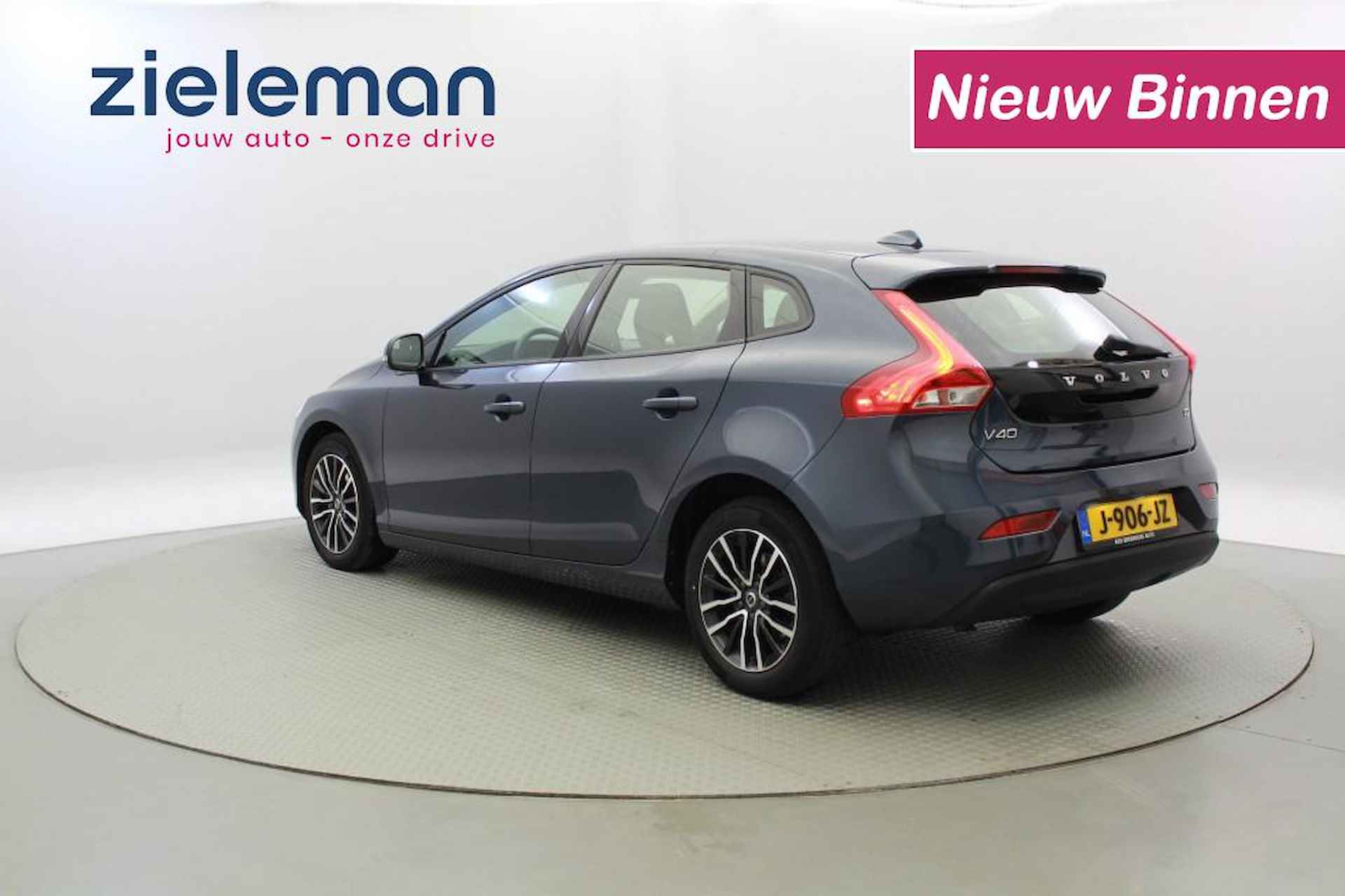 VOLVO V40 1.5 T2 Polar+ Automaat - Stoelverw. Navi, Clima - 3/25