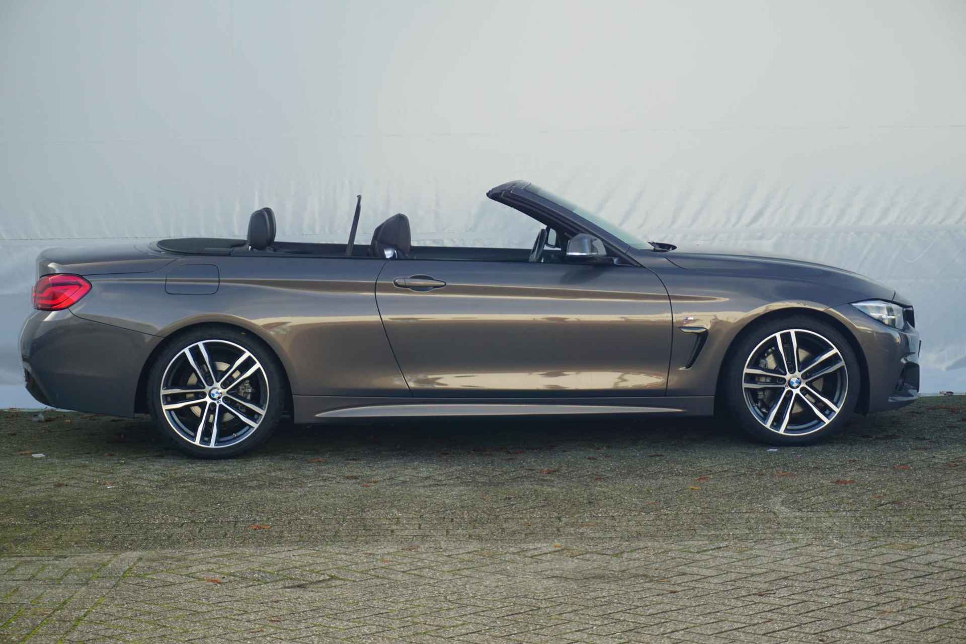 BMW 4 Serie Cabrio 430i High Executive M Sport / Comfort Acces / Harman Kardon / Stuurverwarming / Air Collar - 6/34