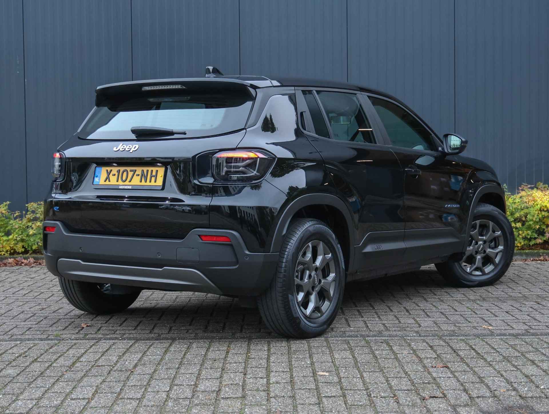 Jeep Avenger Longitude 54kWh (1ste eig./PRIJS ex 2.000 SUBSIDIE/NAV./Climate/FASE 3/PDC/AppleCarPlay/16%BIJT.!!) - 4/43