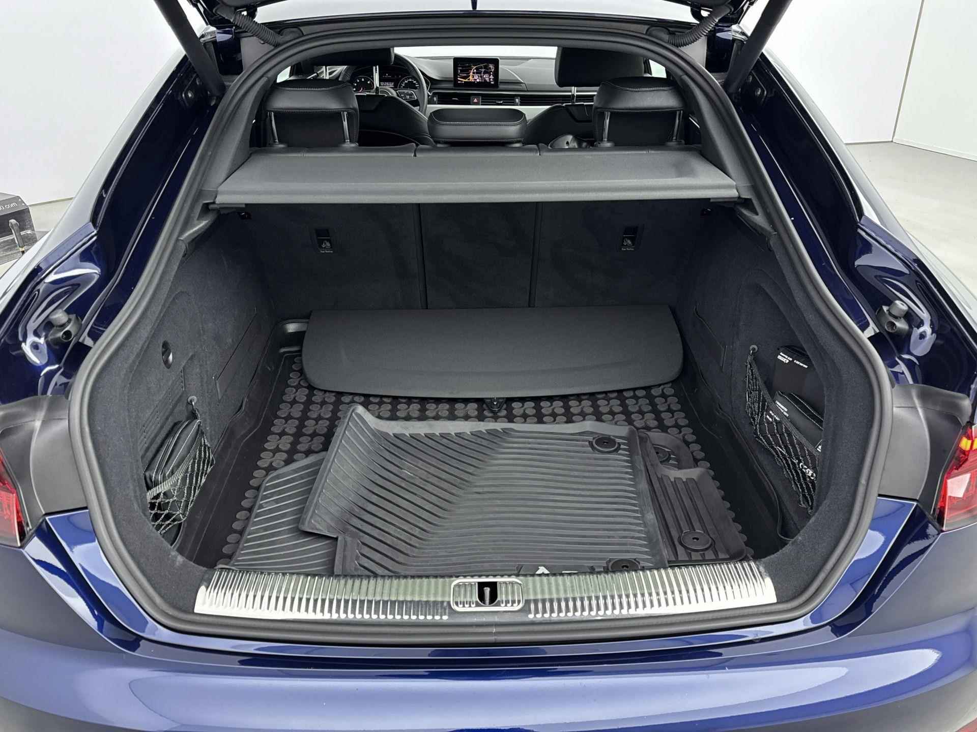 Audi A5 Sportback 40 TFSI Sport S-line Edition  | Automaat | Navigatie | parkeersensoren Voor/achter | Cruise controle adaptieve | 18 Inch Velgen | - 12/24