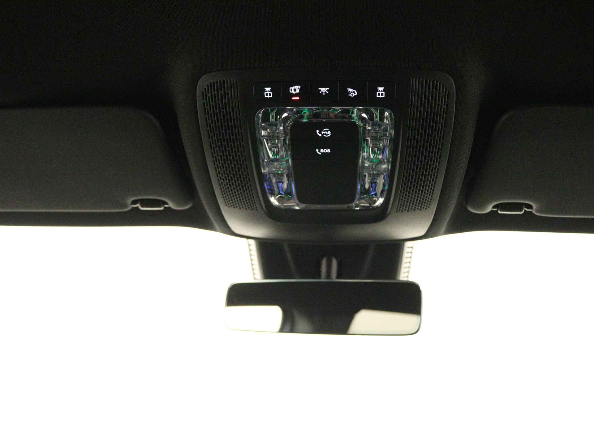 Mercedes-Benz GLB 180 AMG Line | Nightpakket | Draadloos oplaadsysteem voor Smartphone | Sfeerverlichting | EASY PACK achterklep | Dodehoekassistent | Parkeerpakket met achteruitrijcamera | - 31/42