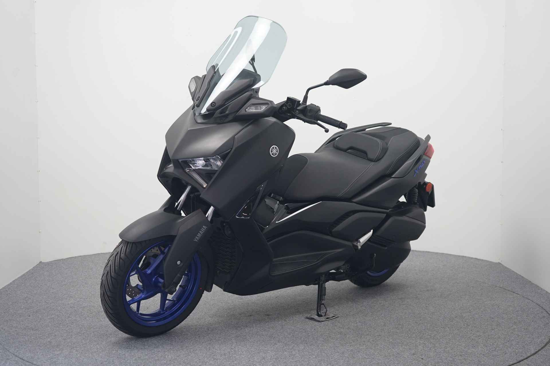 Yamaha X-MAX 300 ABS - 4/15