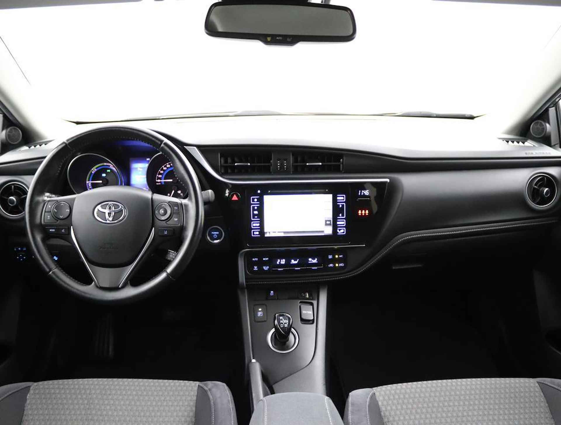 Toyota Auris Touring Sports 1.8 Hybrid Dynamic | Ful map navigatie | Keyless entry | - 4/54