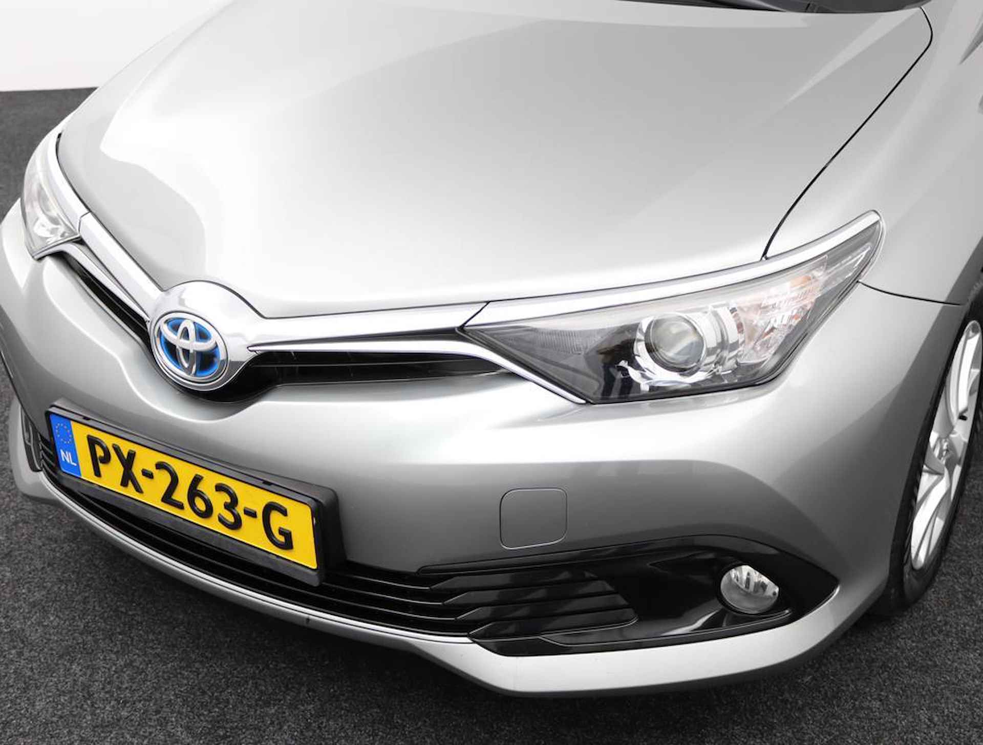 Toyota Auris Touring Sports 1.8 Hybrid Dynamic | Ful map navigatie | Keyless entry | - 35/54