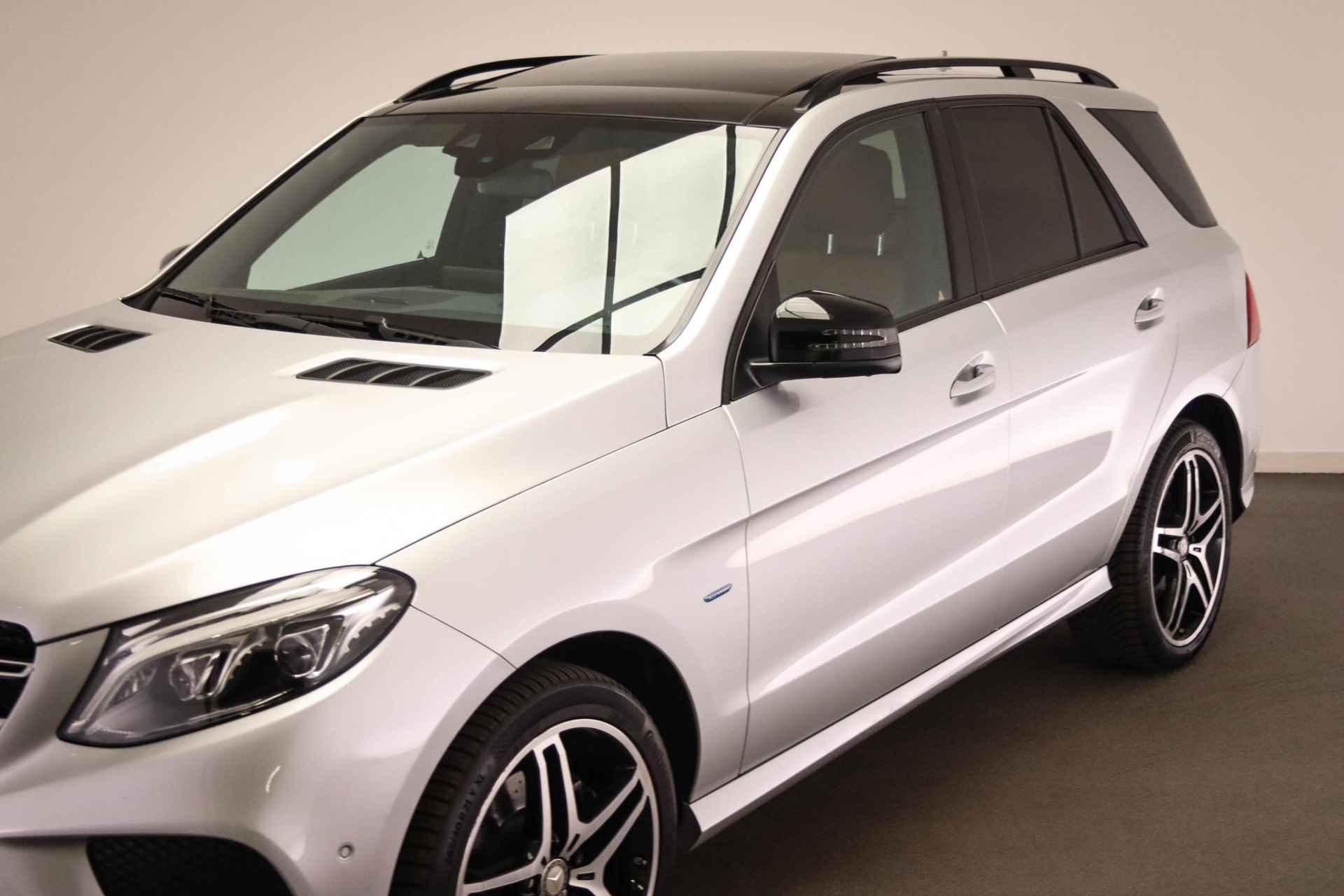 Mercedes-Benz GLE-klasse 500 e 4MATIC AMG Sport Edition | PANORAMADAK | MASSAGE |  DAB | 360 CAMERA | TREKHAAK | DEALER ONDERHOUDEN | MEMORY / EXCLUSIVE / SPIEGEL / PARKEER / NIGHT- PACK - 19/61