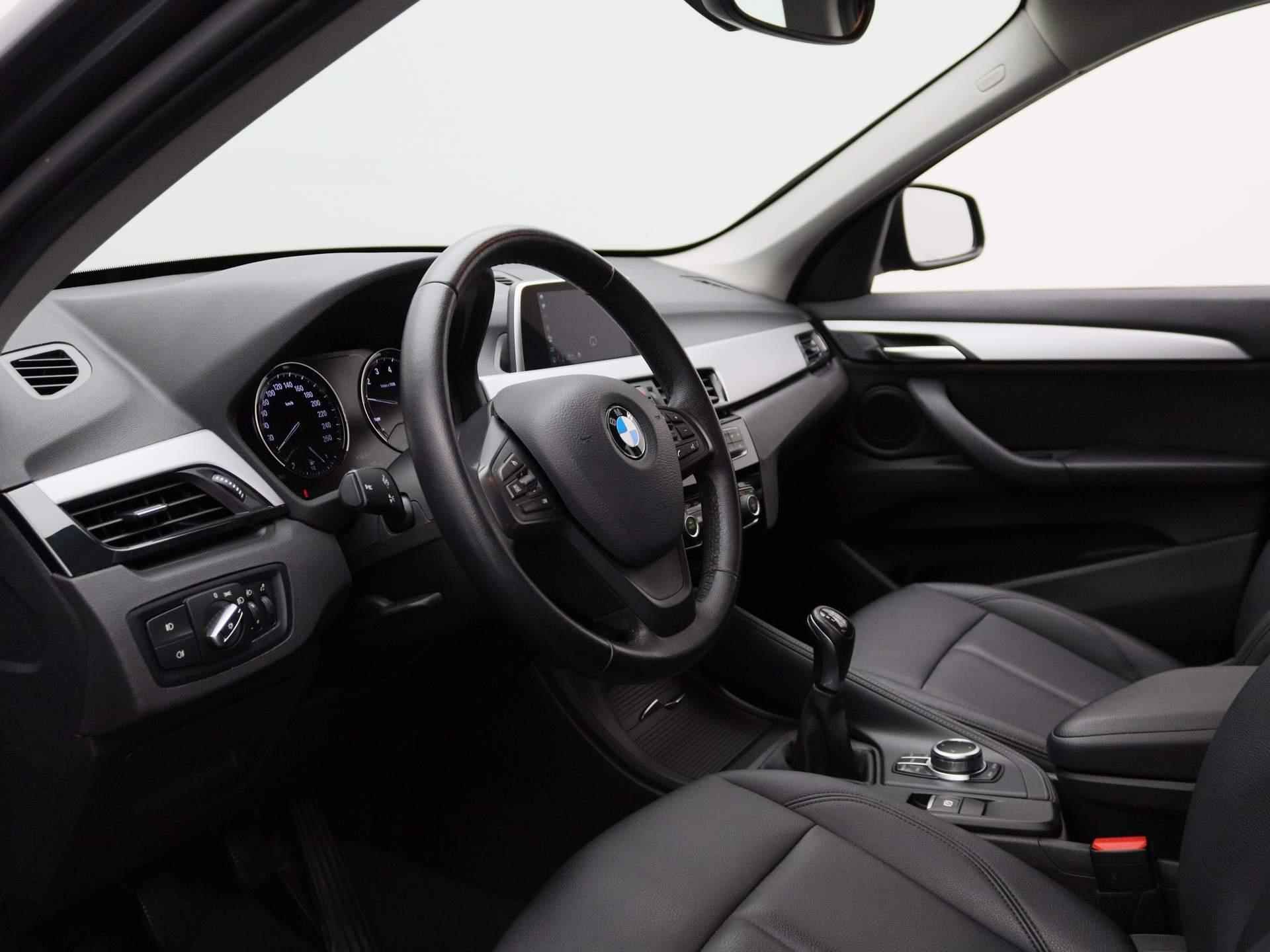 BMW X1 sDrive18i Executive | NAVIGATIE | LEDER | CLIMATE CONTROL | CRUISE CONTROL | ELELKTRISCHE ACHTERKLEP | PARKEERSENSOREN | - 32/38