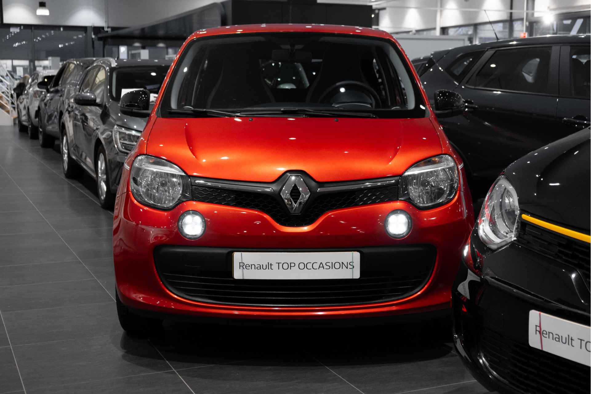 Renault Twingo 1.0 SCe Limited | Parkeersensoren achter | LM Velgen | Airco | incl. Bovag rijklaarpakket met 12 maanden garantie - 3/21