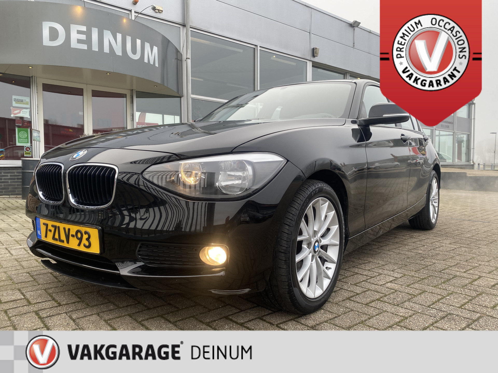 BMW 1-serie 116i Business 5-deurs Navigatie, LM velgen, Parkeersens, Trekhaak, etc..