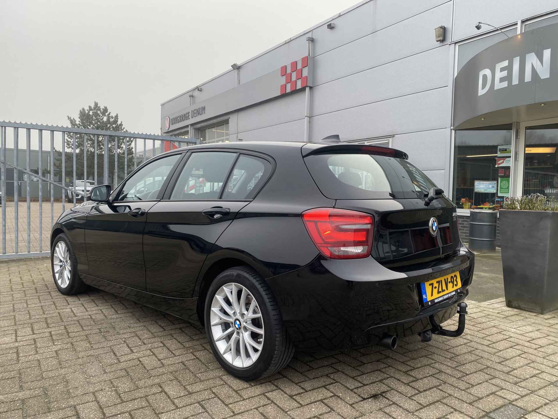 BMW 1-serie 116i Business 5-deurs Navigatie, LM velgen, Parkeersens, Trekhaak, etc.. - 6/30