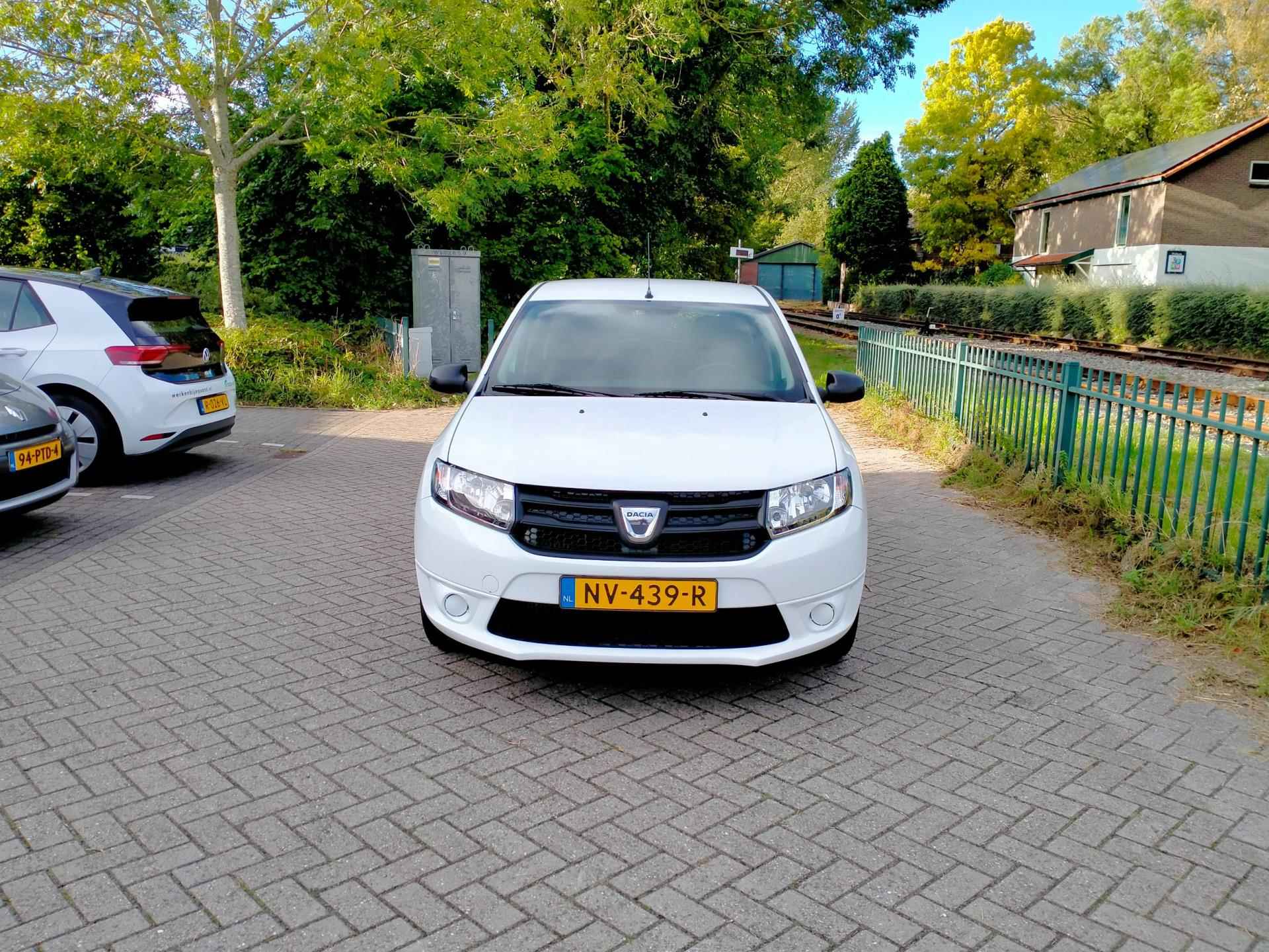 Dacia Sandero 0.9TCE Ambiance Airco/ trekhaak lage km ALLINPRIJS - 2/25