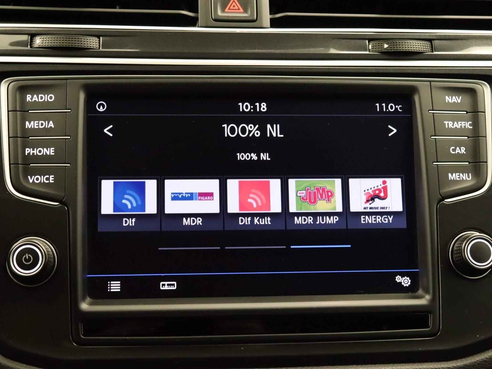 Volkswagen Tiguan 2.0 TDI Automaat - ELEKTRISCH IN/UIT KLAPBARE TREKHAAK (2220 KG TREKGEWICHT) - NAVIGATIE - PARKEERSENSOREN VOOR EN ACHTER - ADAPTIVE CRUISE CONTROL - STOELVERWARMING - CLIMATE CONTROL - 29/37