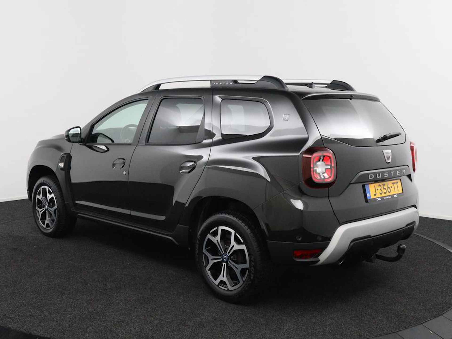 Dacia Duster 1.3TCe 130PK Serie Limitee 15th Anniversary | Trekhaak | Camera | Climate Control | Origineel Nederlands | Navigatie | Lichtmetalen Velgen | Cruise Control | - 4/46