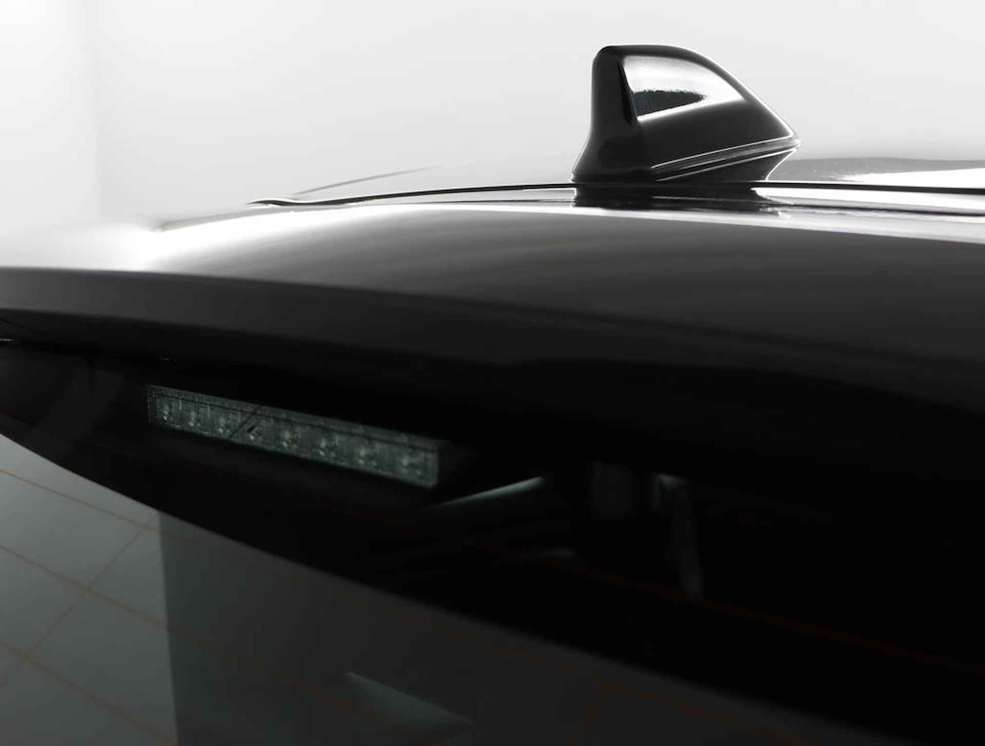 Toyota Yaris 1.5 VVT-i Dynamic | Apple carplay & Android auto | Airco | LED verlichting| - 37/51