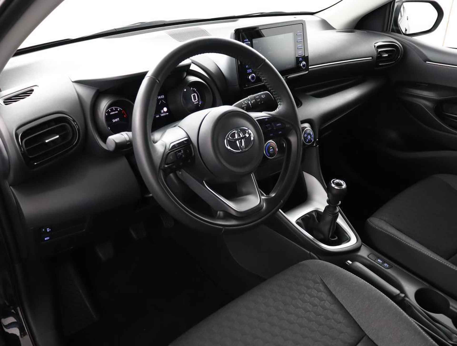 Toyota Yaris 1.5 VVT-i Dynamic | Apple carplay & Android auto | Airco | LED verlichting| - 47/51