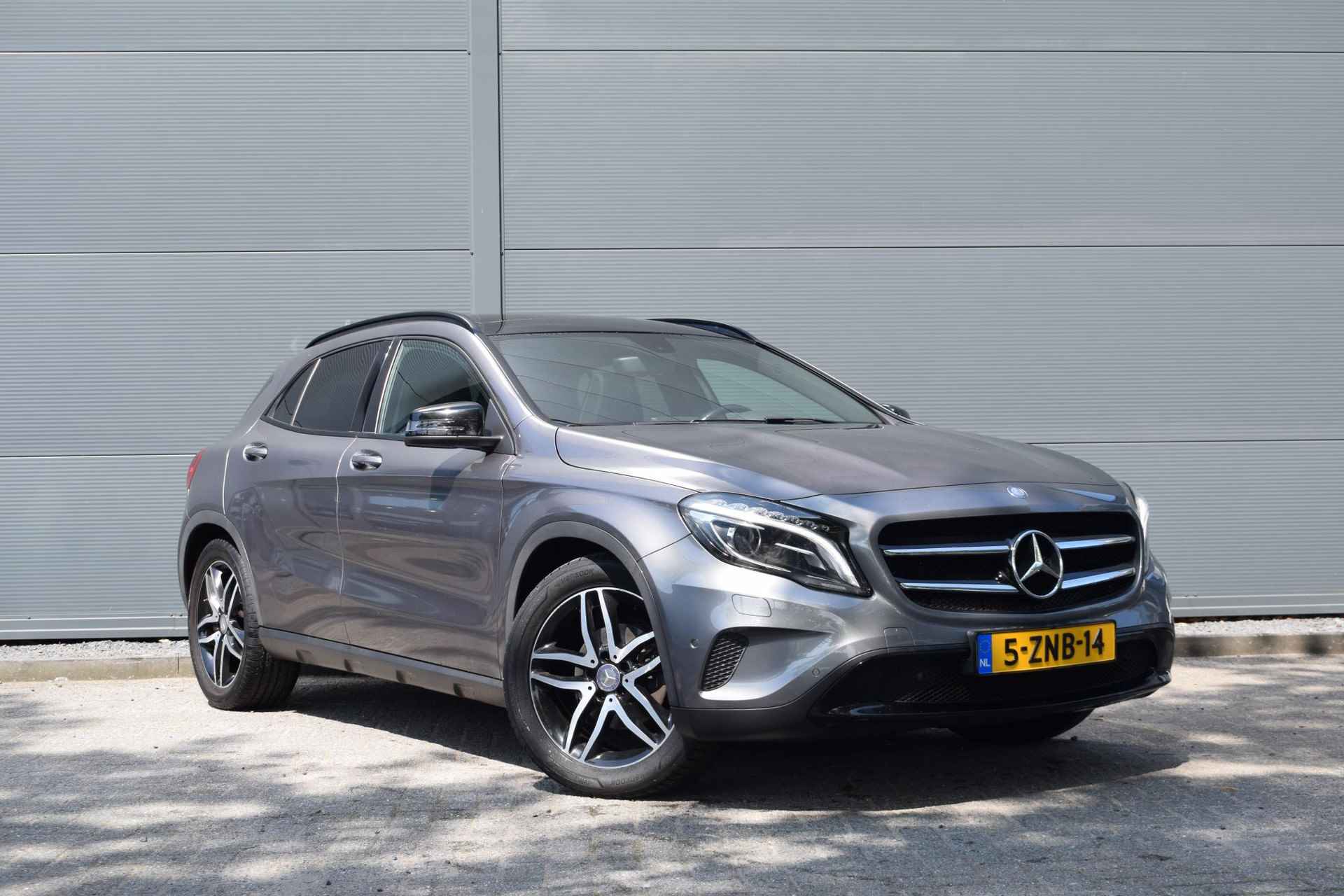 Mercedes-Benz GLA-klasse 200 Ambition AUTOMAAT / Cruise control / Panoramadak - 3/31