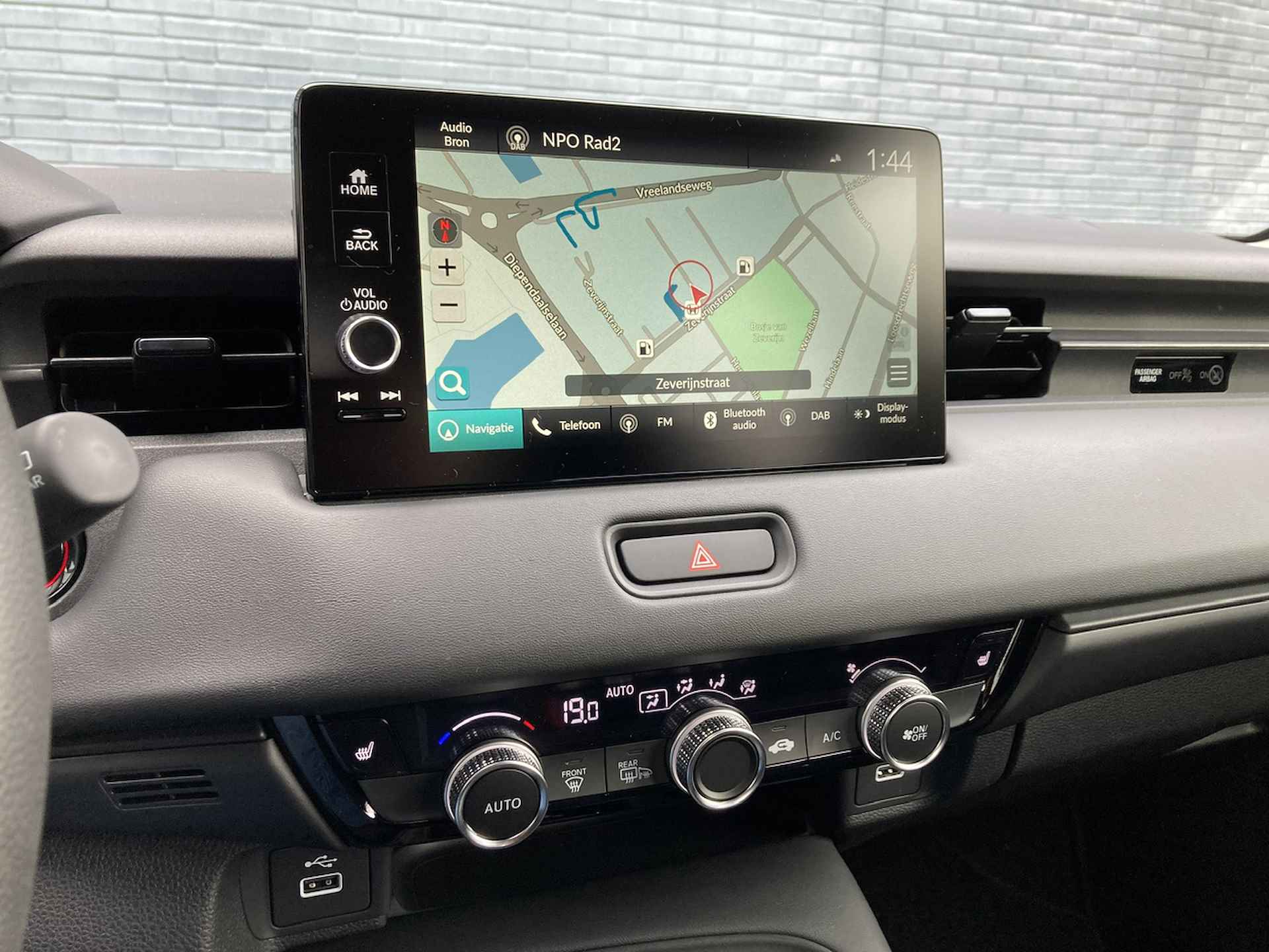 HONDA HR-V 1.5 i-MMD 131pk Automaat Elegance | Navigatie Apple Car Play | Stoelverwarming | Adaptieve Cruisecontrol | LED Verlichting | - 14/29