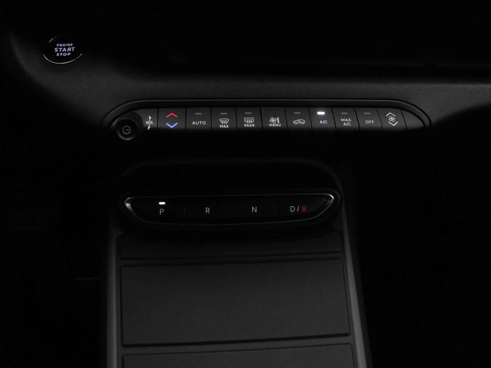 Jeep Avenger Longitude 54 kWh | Apple carplay| Navigatie | Parkeer sensoren | Lichtmetalen velgen | Cruise control | - 10/15