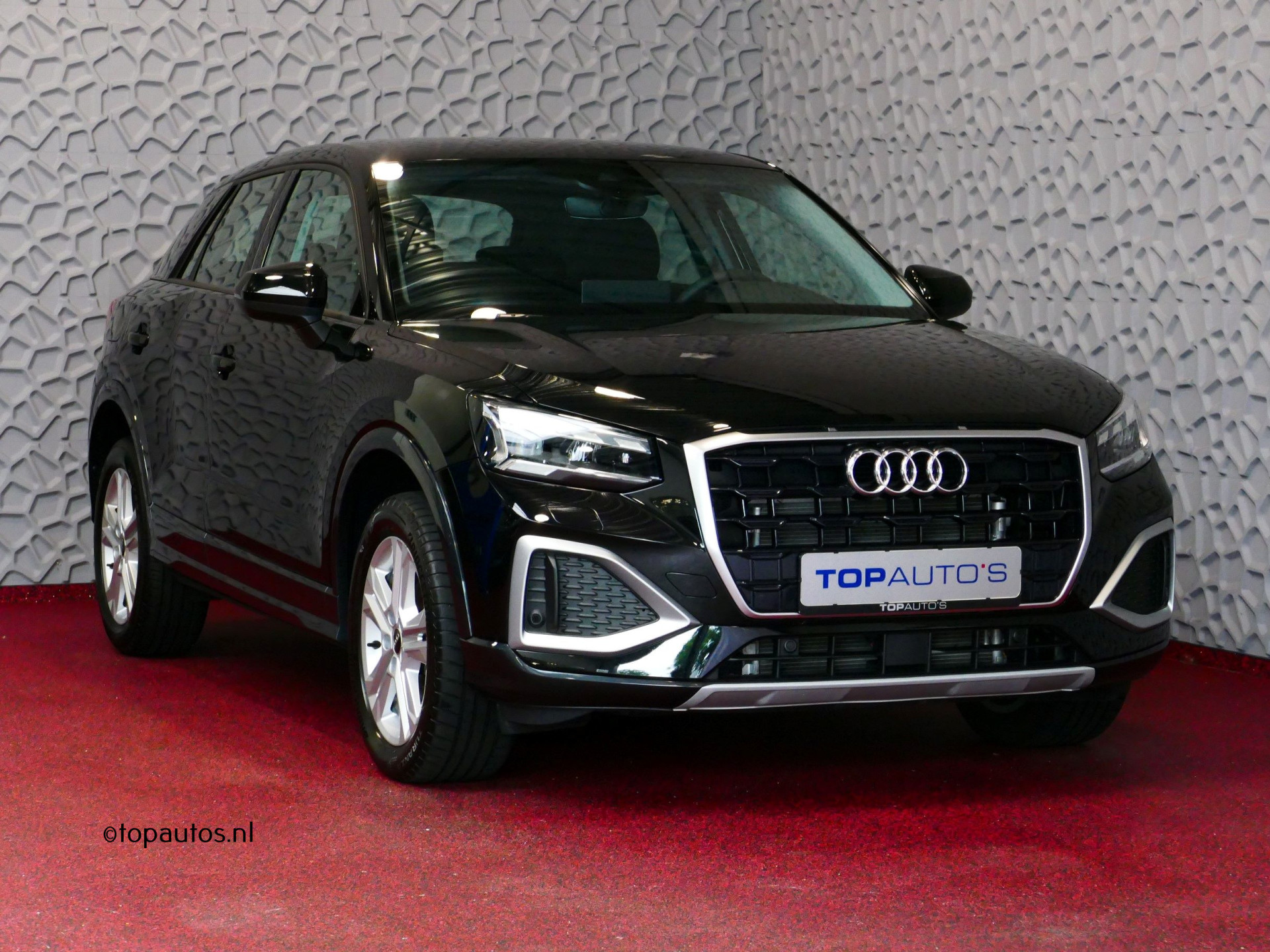 Audi Q2 35 TFSI 1.5 S EDITION 150PK VIR.COCKPIT CARPLAY NAVI CAMERA MATRIX LED STOELVERW. PDC 02/2024