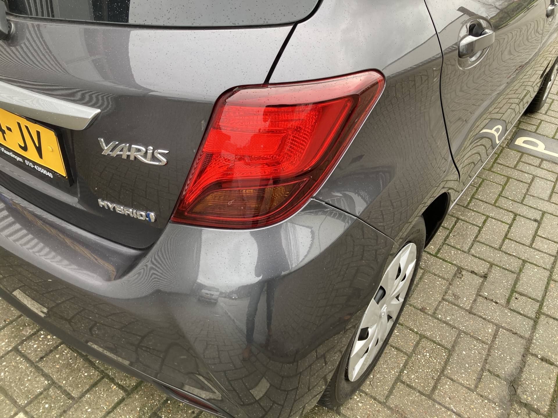 Toyota Yaris 1.5 Hybrid Now Automaat | Navi | Camera | Rijklaarprijs incl. garantie! - 20/26