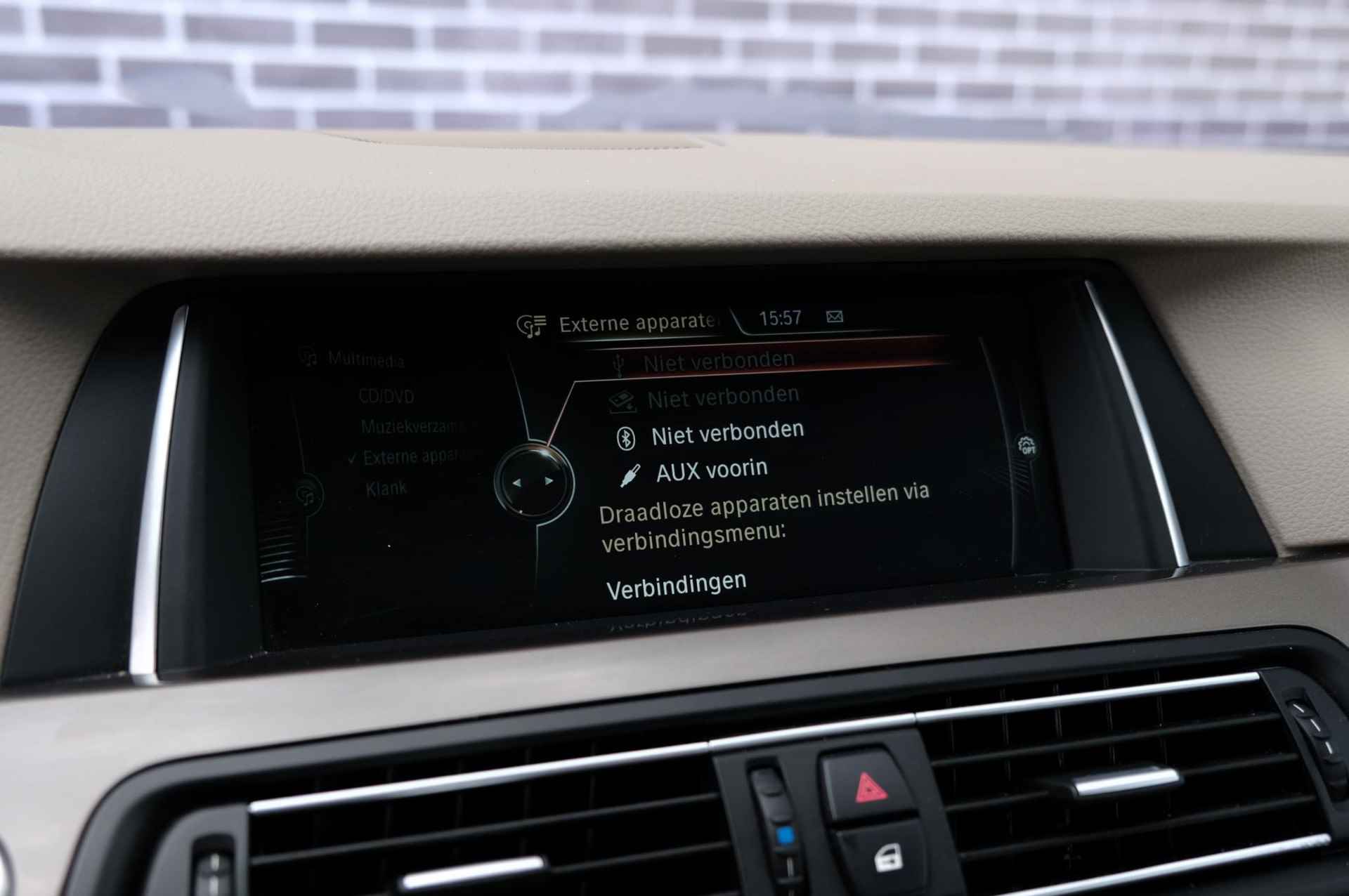 BMW 5-serie 530d High Executive | Sportstuur |  stoelverwarming | navigatie | cruise control | parkeersensor voor en achter - 29/36