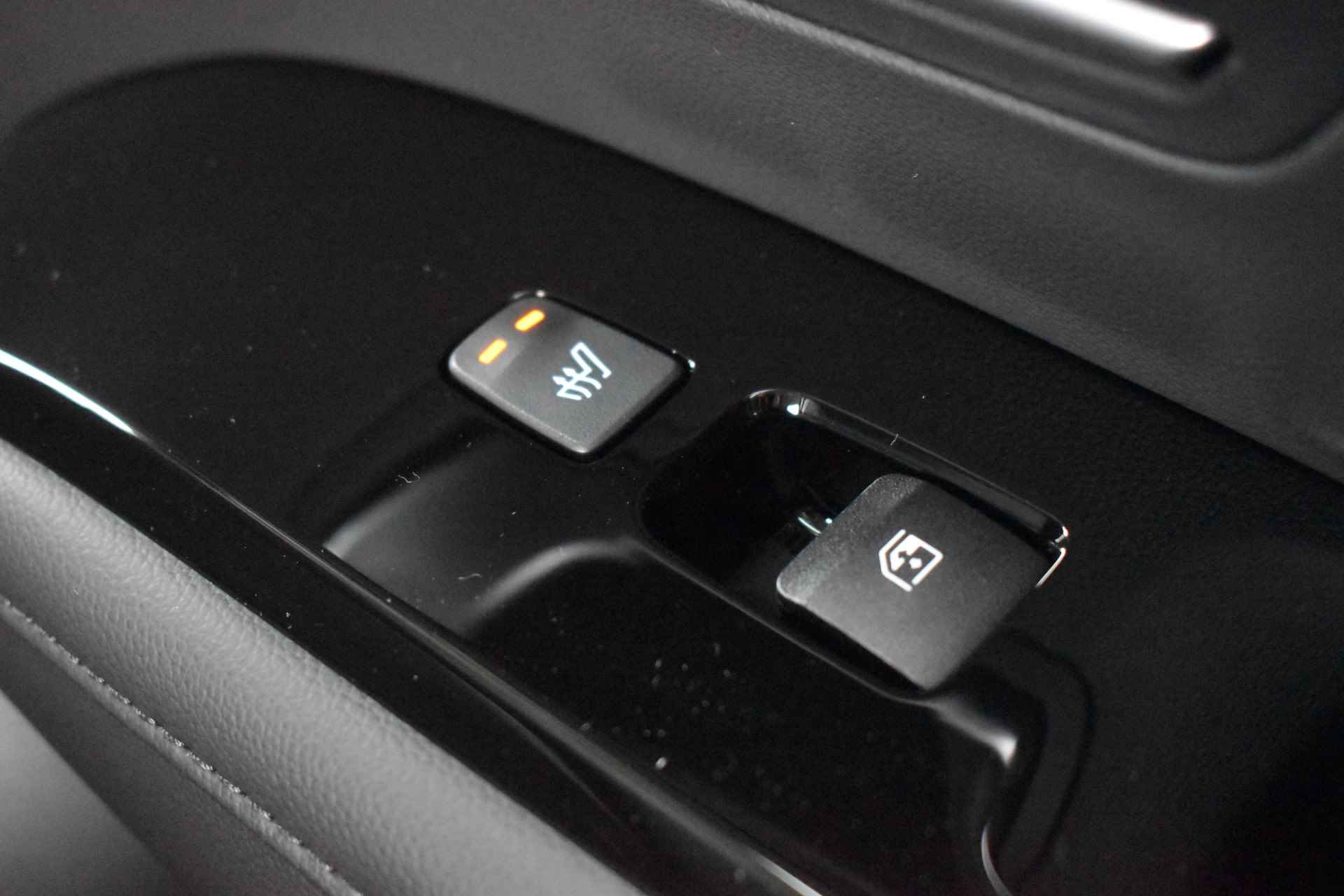 Hyundai Tucson 1.6 T-GDI PHEV Premium 4WD VAN €52.730 VOOR €45.730 Amazon Gray - 8/25