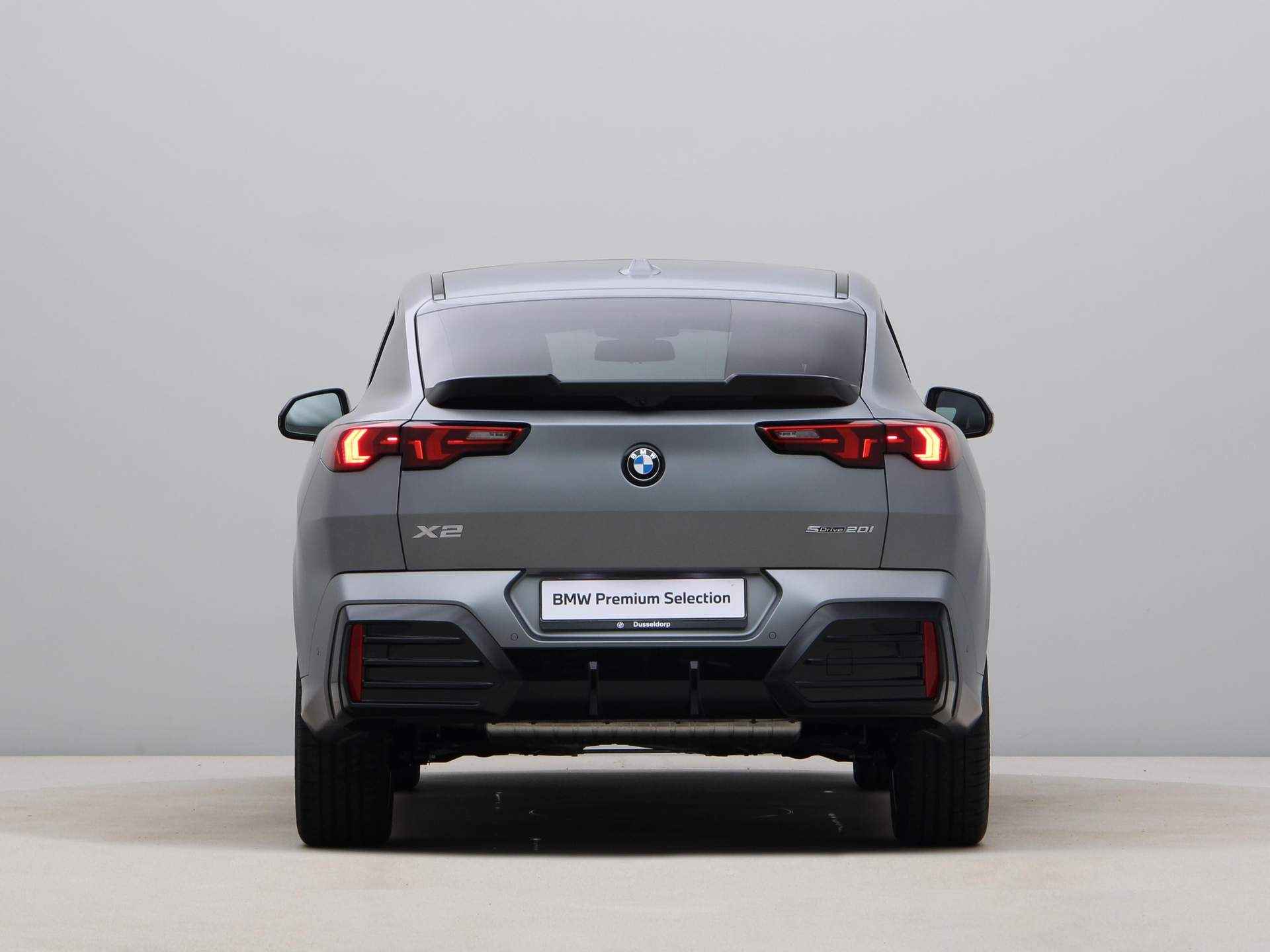 BMW X2 sDrive20i Launch Edition - 11/27