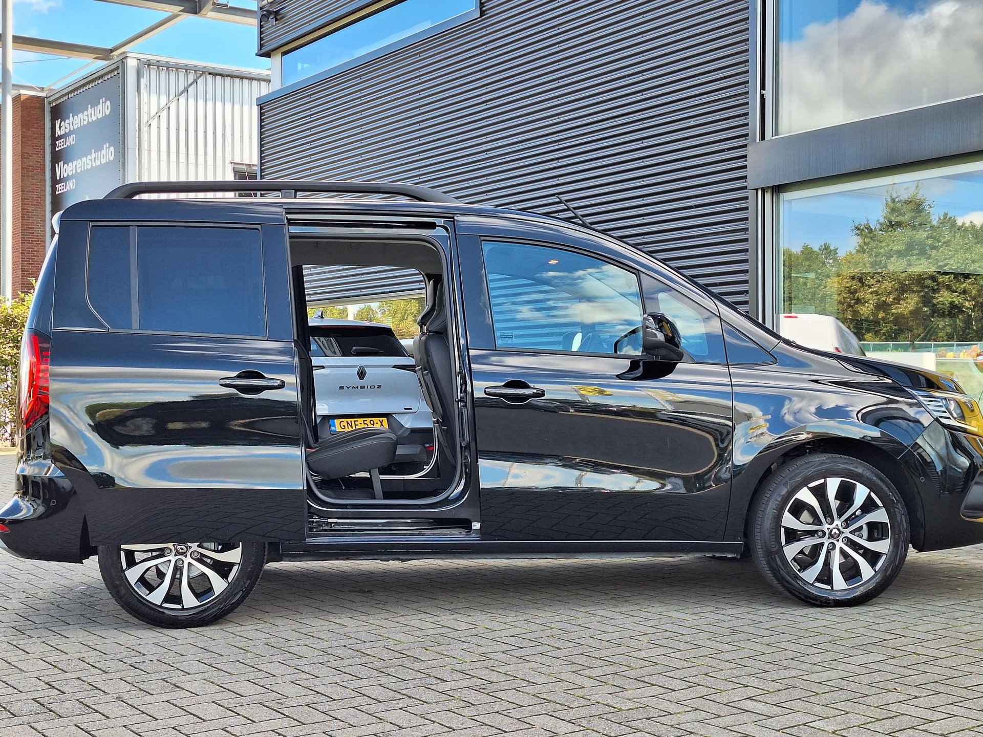 Renault Kangoo Family 1.3 TCe Techno Camera, LED verl., Navigatie - 13/69